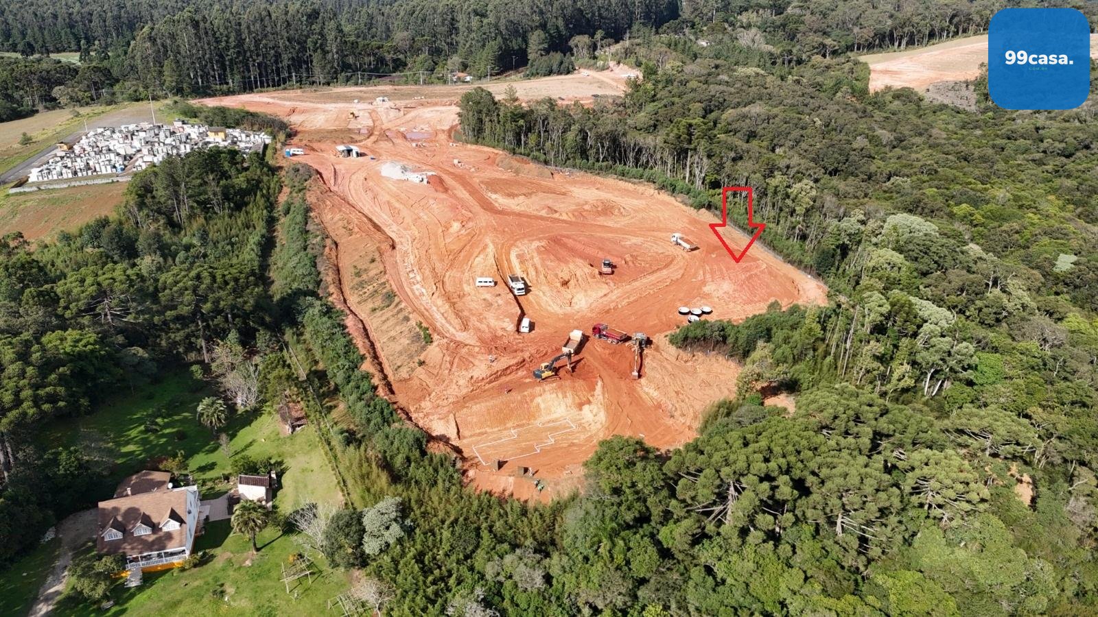 TERRENO com fundos para o Bosque no Alphaville Paraná  Campo ...