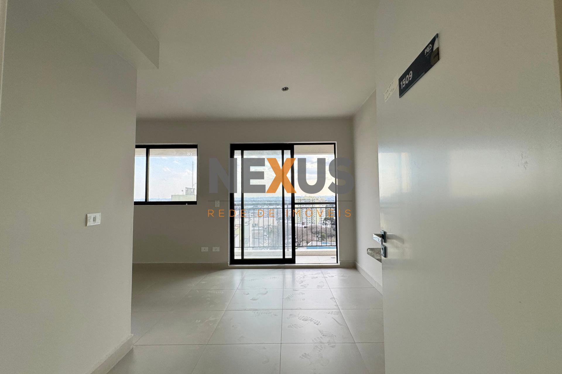 Apartamento Studio PRONTO à venda no Portão em Curitiba