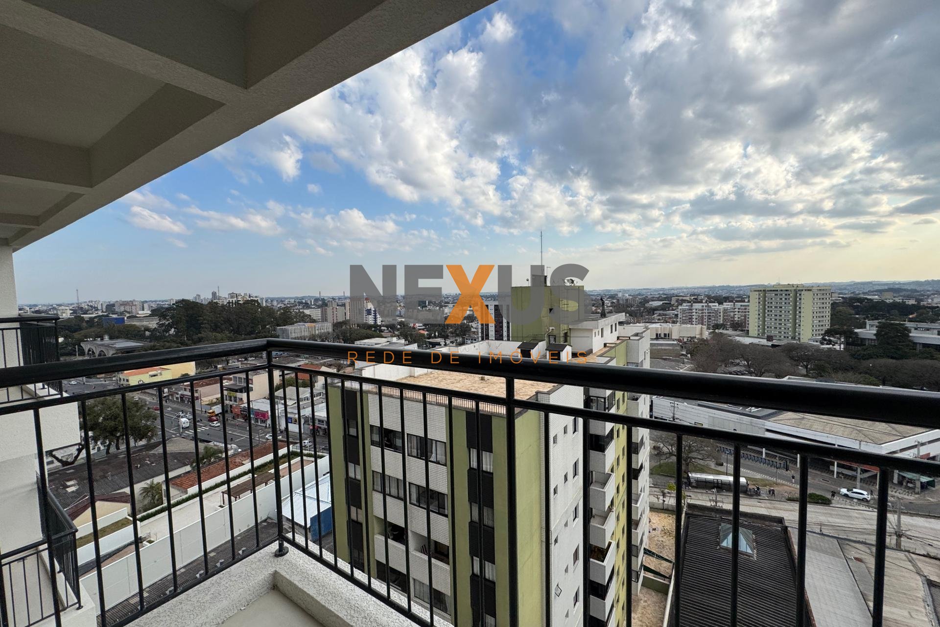 Apartamento Studio PRONTO à venda no Portão em Curitiba