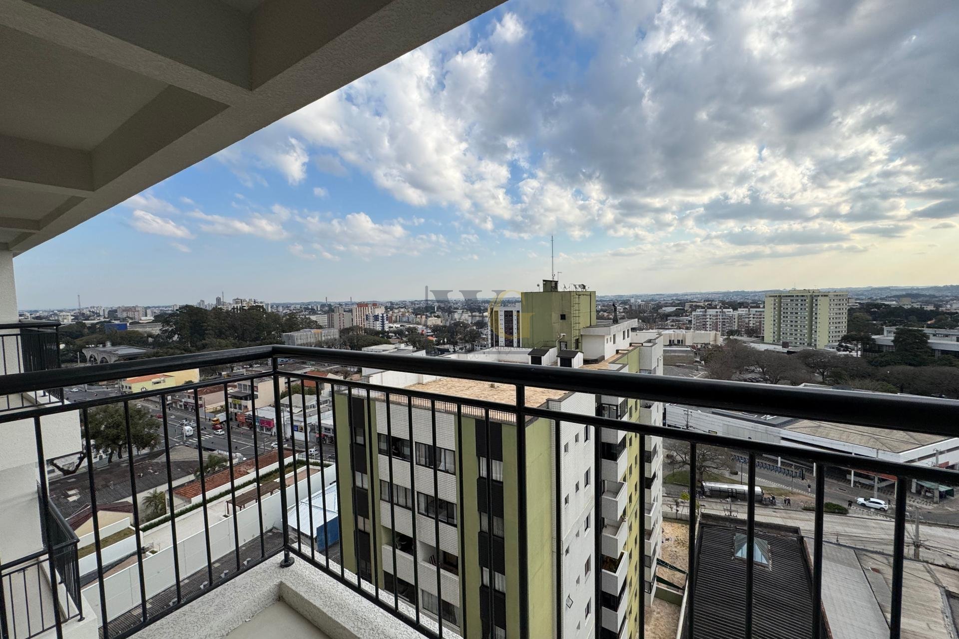 Apartamento Studio PRONTO à venda no Portão em Curitiba