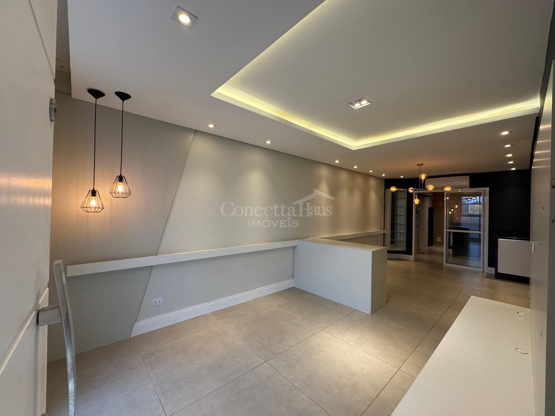 Sobrado em condomínio no Pilarzinho, Curitiba, 3 quartos e esp...