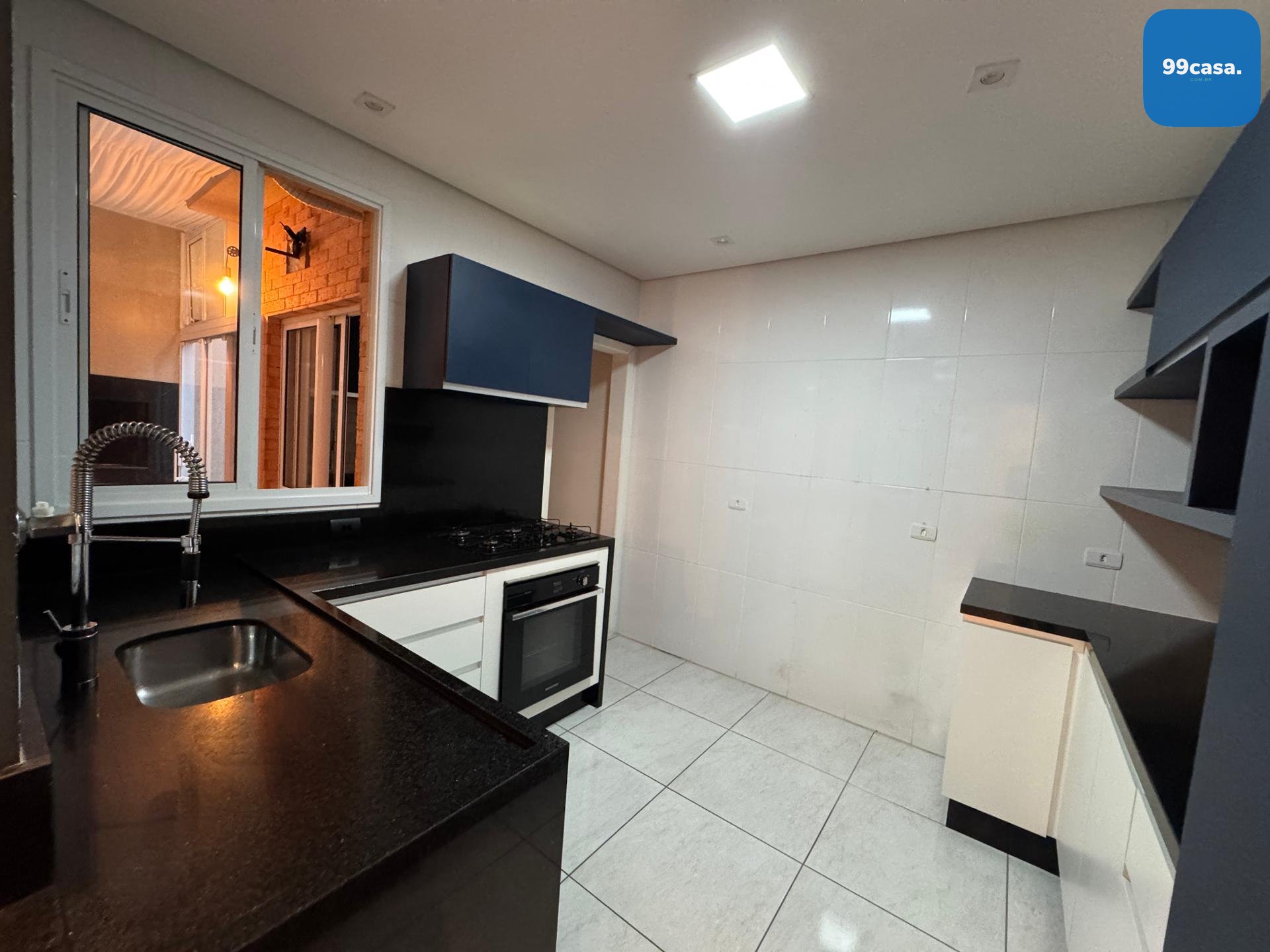 Sobrado em condomínio no Pilarzinho, Curitiba, 3 quartos e esp...