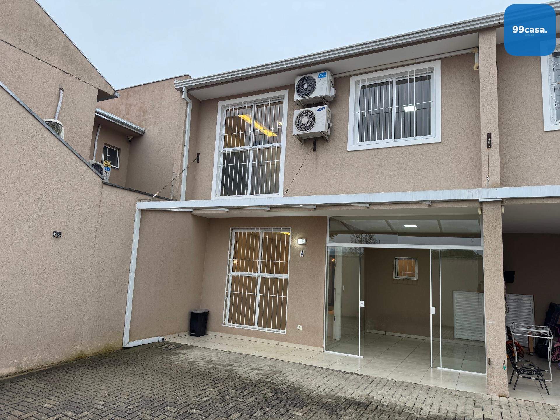 Construa j?  terreno em Curitiba com projeto aprovado e condom...