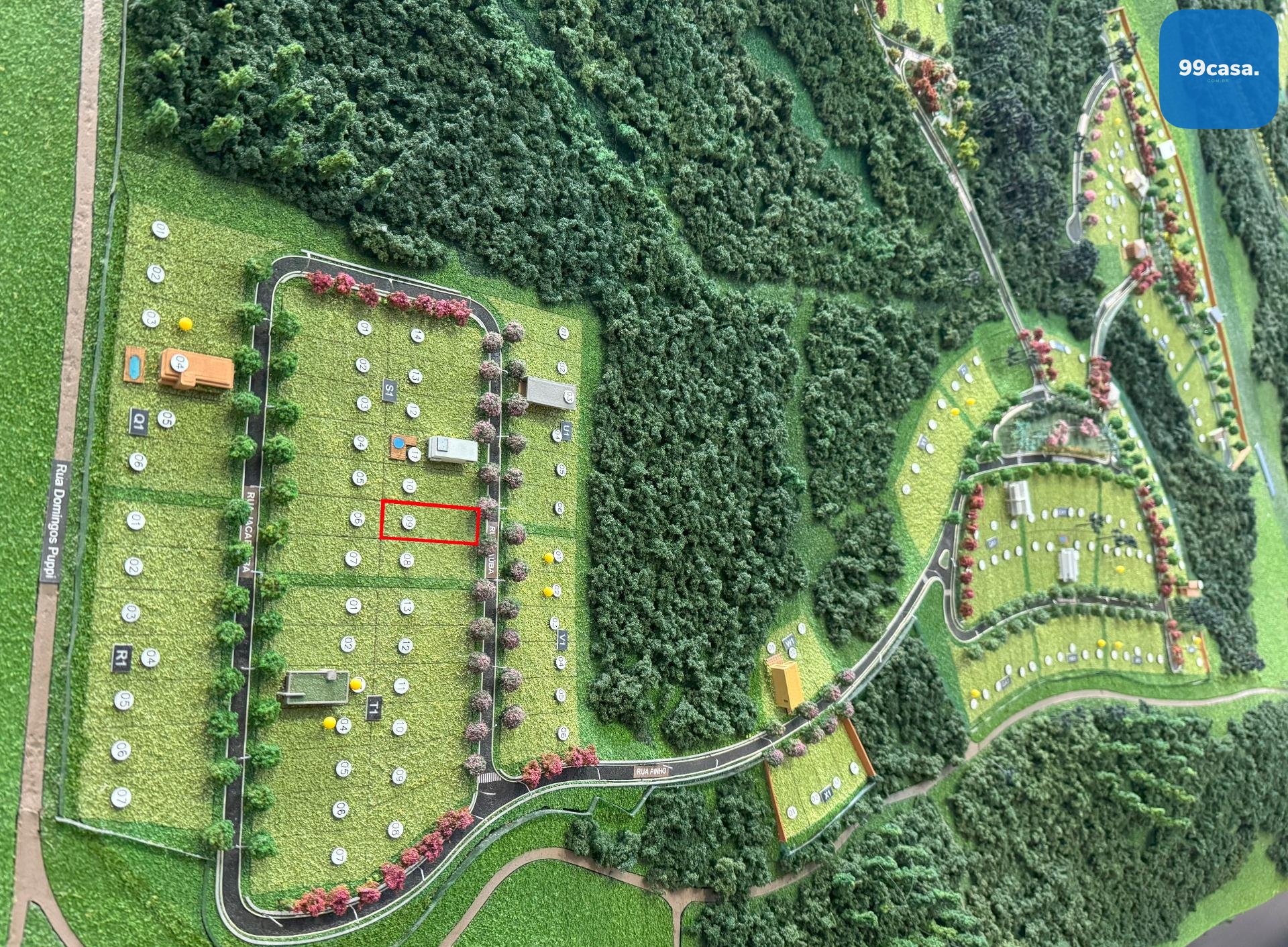 TERRENO à venda com 714m  no Alphaville Paraná em Campo Largo