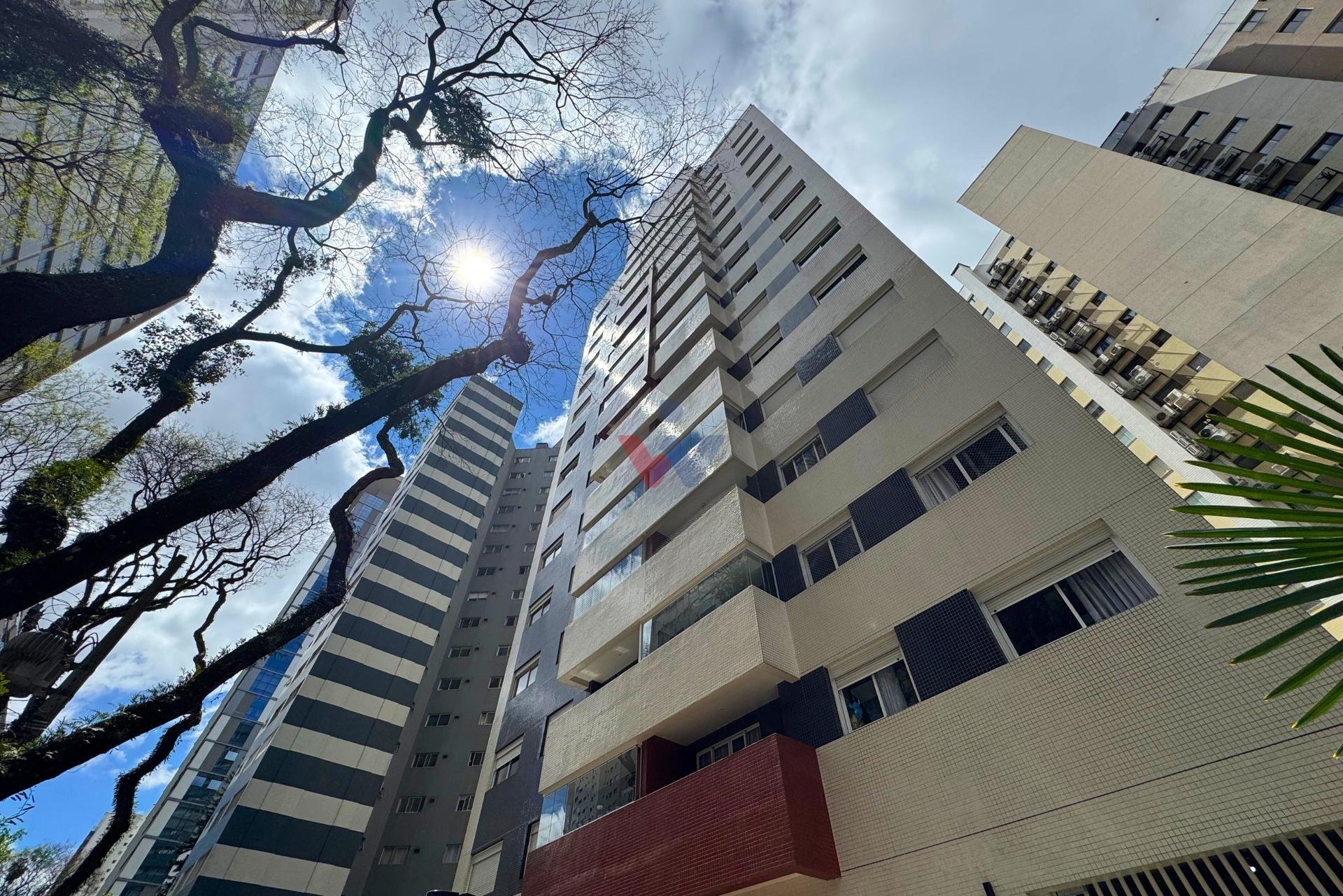 Cobertura à venda no Batel - Próximo ao Clube Curitibano
