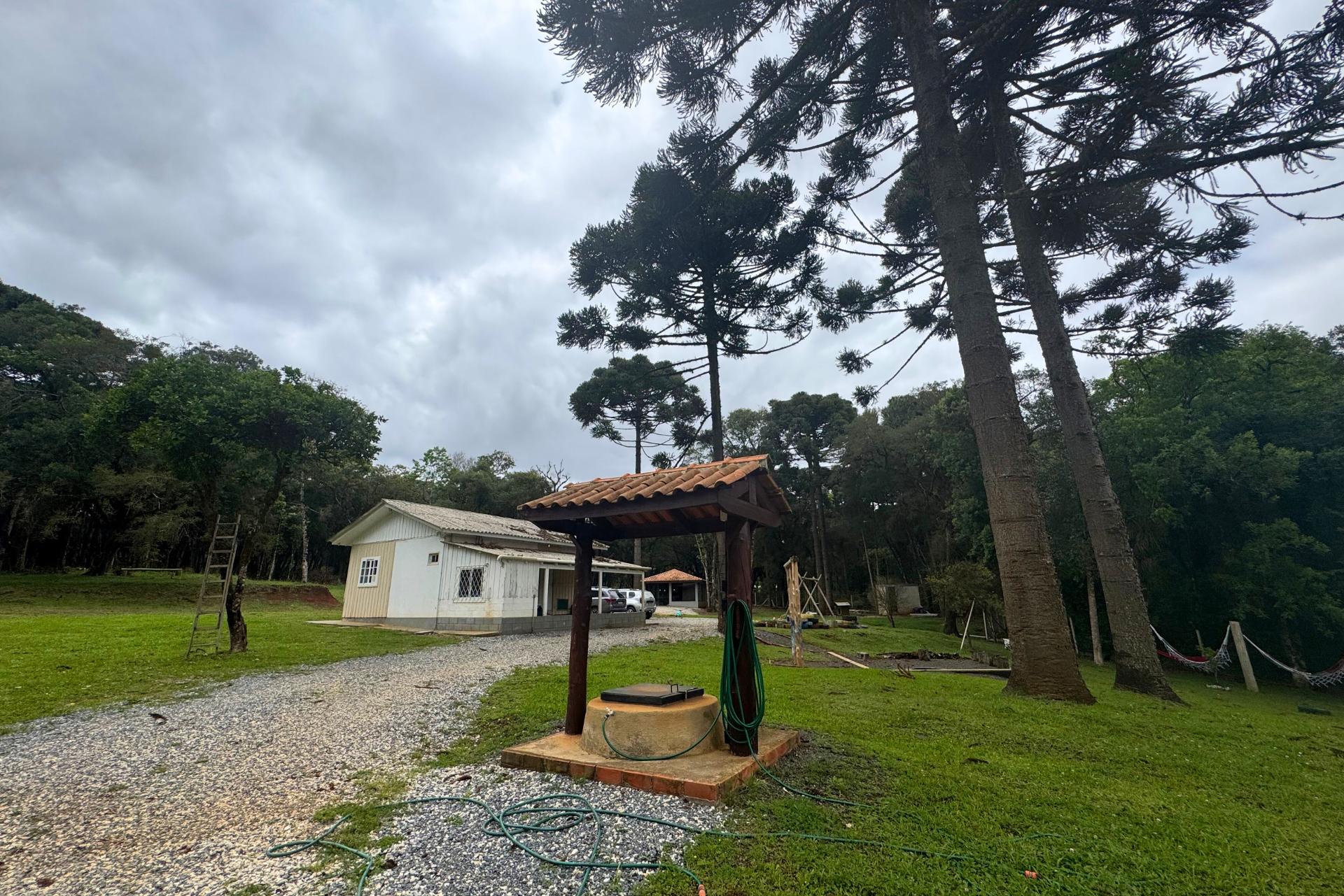 Chácara formada e com benfeitorias à venda em CAMPO MAGRO - PR...