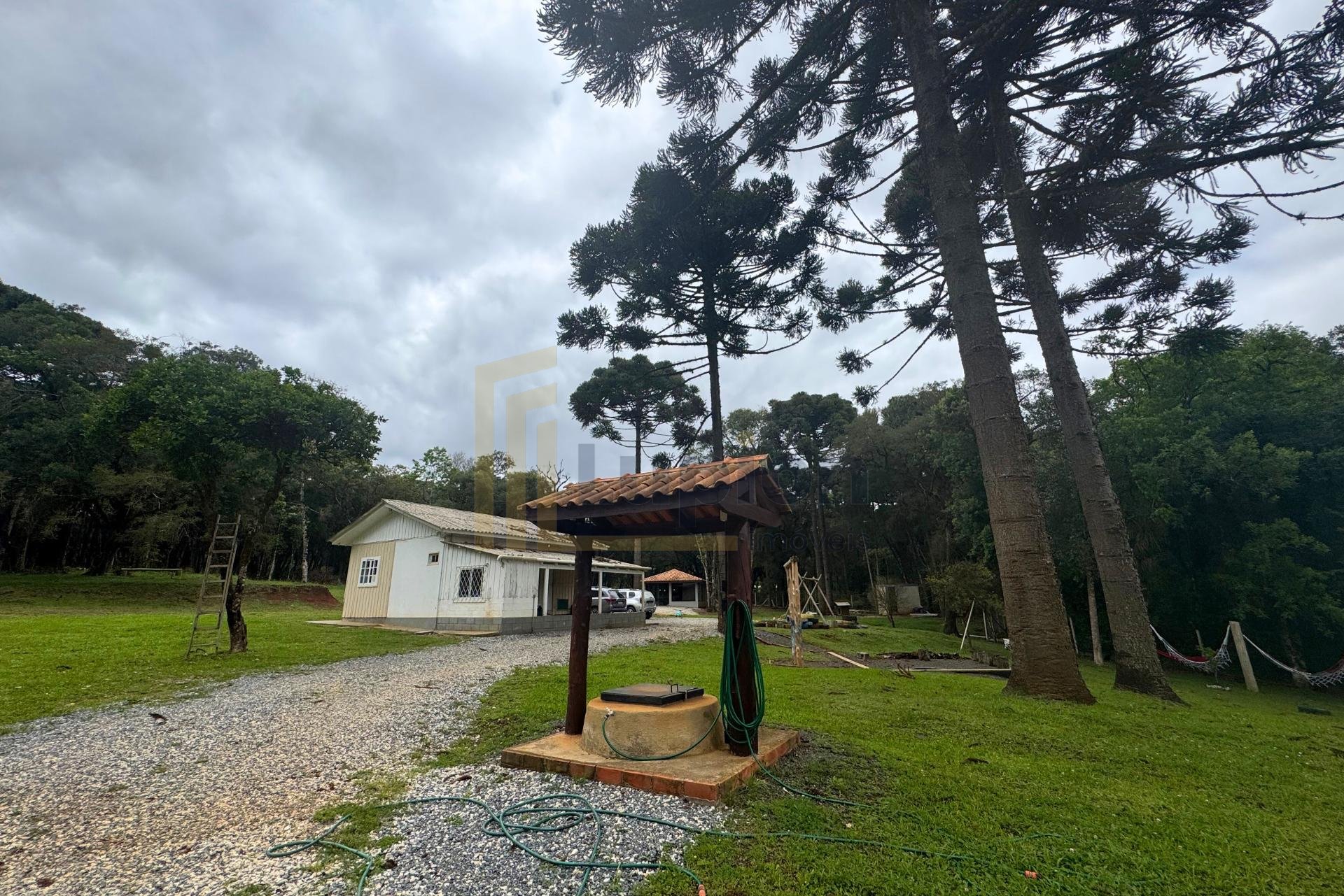 Chácara formada e com benfeitorias à venda em CAMPO MAGRO - PR...