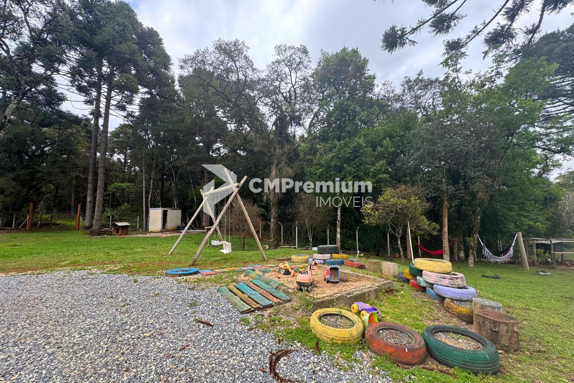 Chácara formada e com benfeitorias à venda em CAMPO MAGRO - PR...