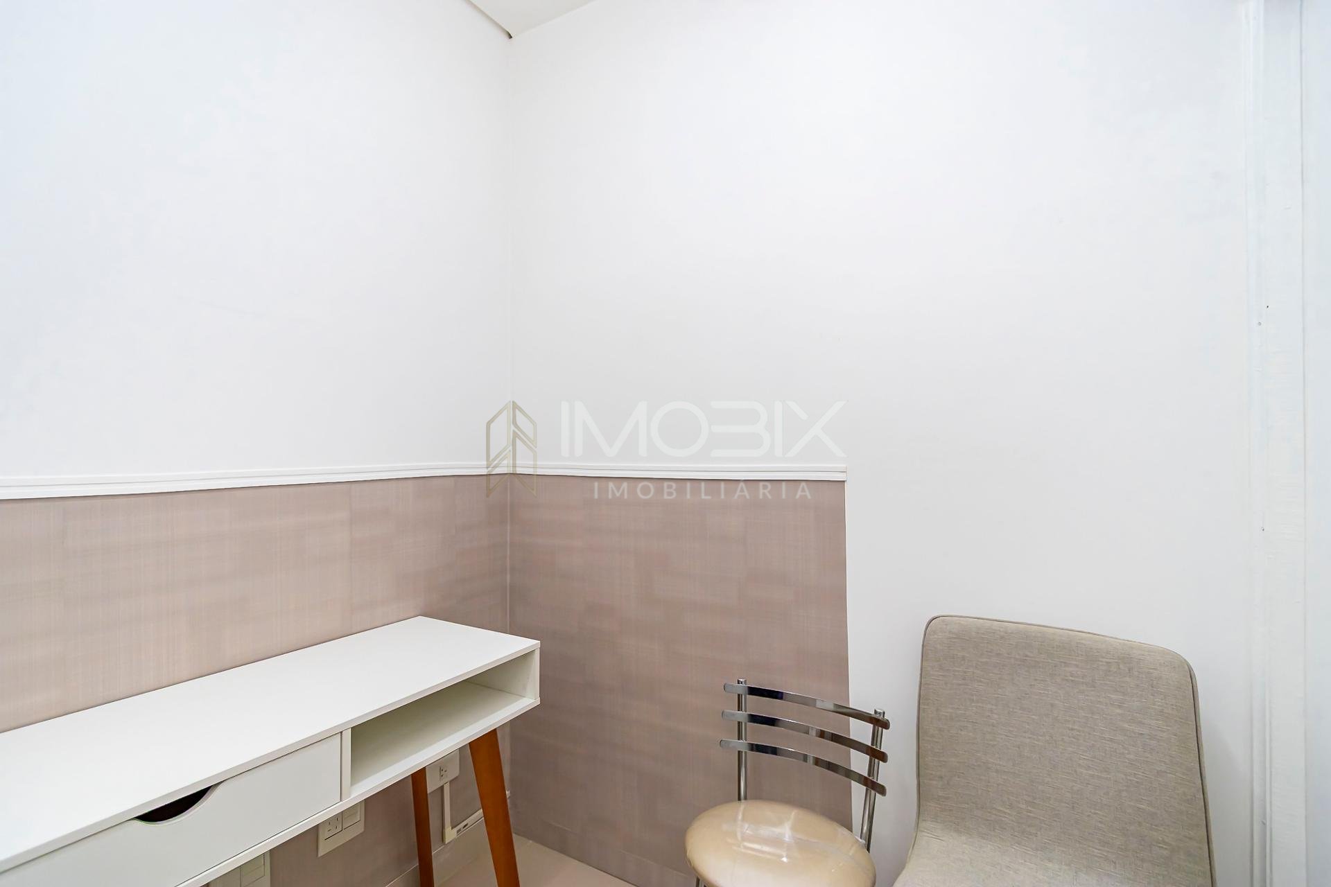 Sala comercial à venda no Batel ao lado da Praça do Japão - ...