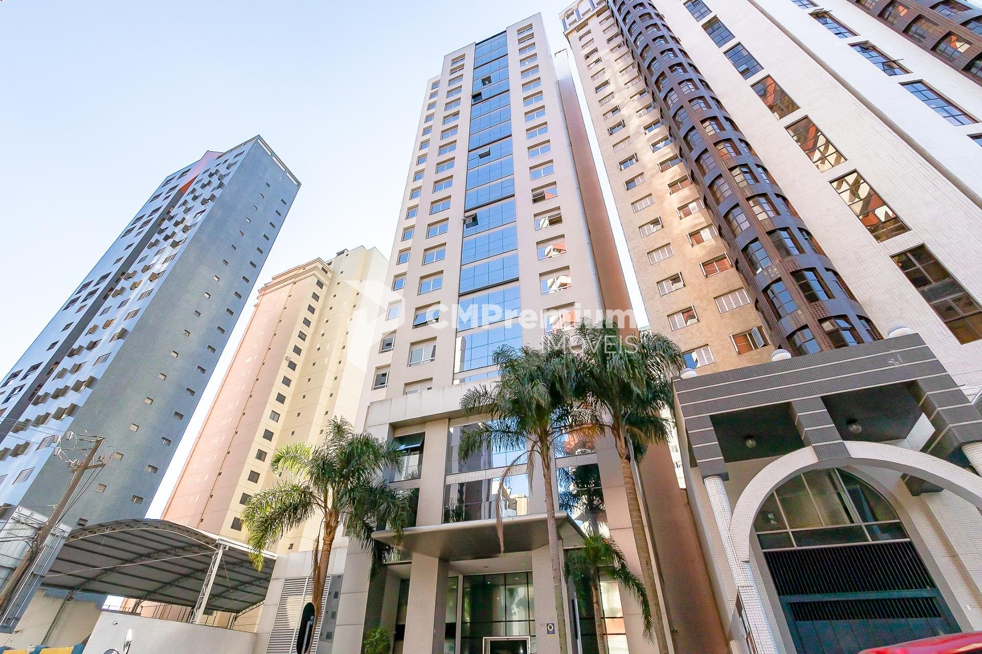 Sala comercial à venda no Batel  ao lado da Praça do Japão - ...