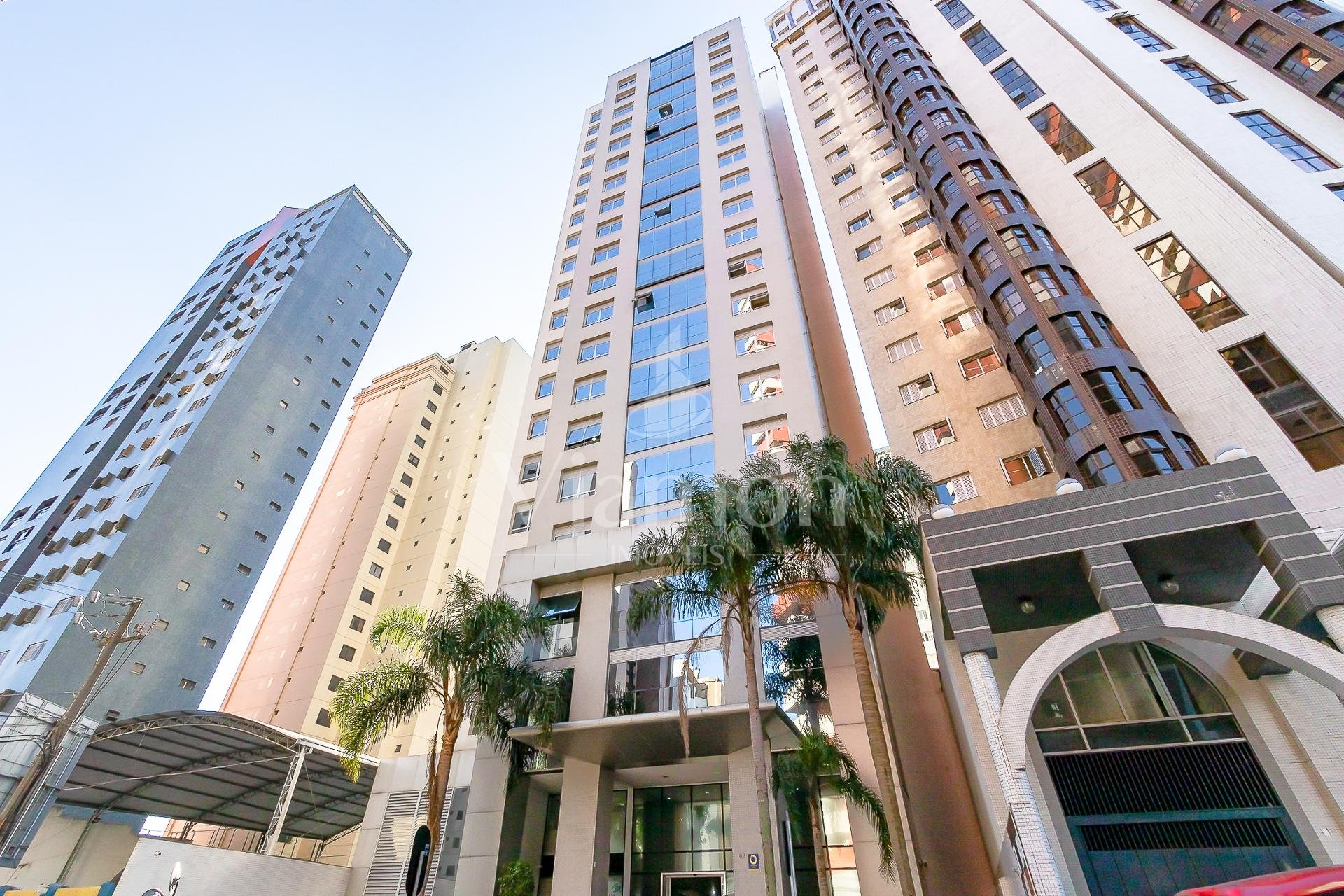 Sala comercial à venda no Batel  ao lado da Praça do Japão - ...