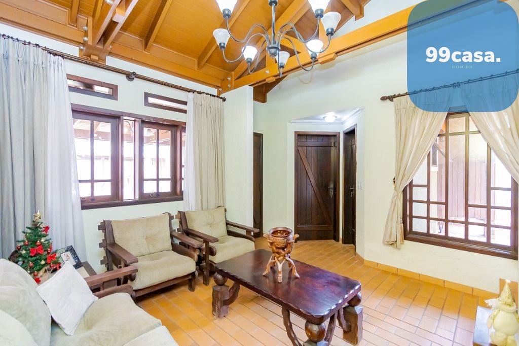 Casa com 5 quartos à venda, 311 m  - Boa Vista - Curitiba PR