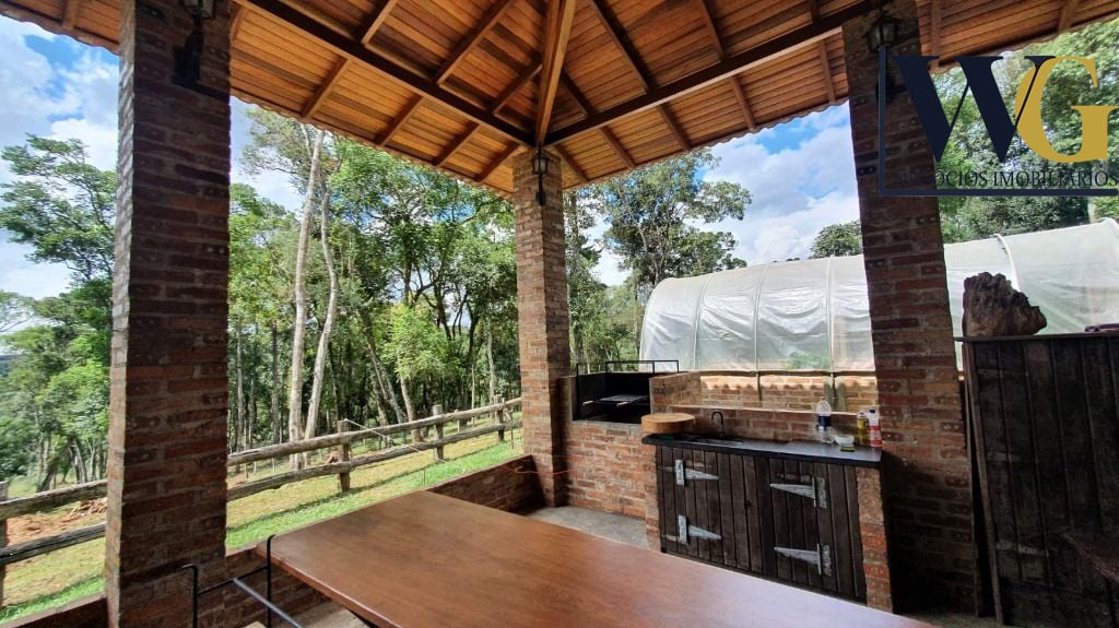 Haras à venda com 70.000 m  e casa construída em Lapa PR