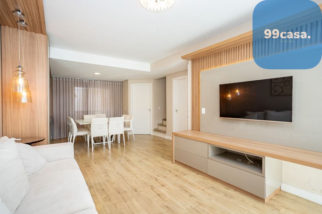 Sobrado com 3 quartos à venda, 160 m  - Boqueirão - Curitiba PR