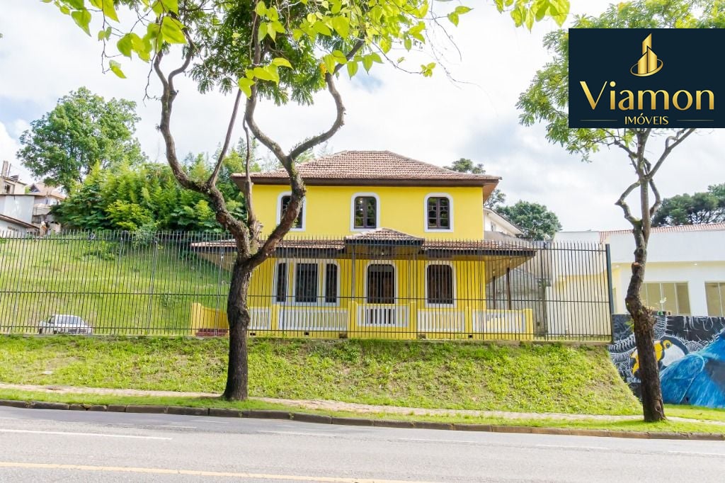 Casa para locação, com 1.390 m , Barigui, CURITIBA - PR
