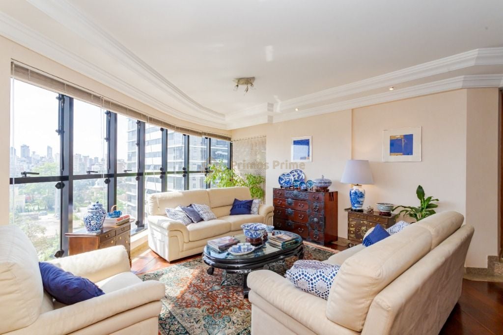 Apartamento ? venda no Batel com 4 quartos, incluindo 2 su?tes...
