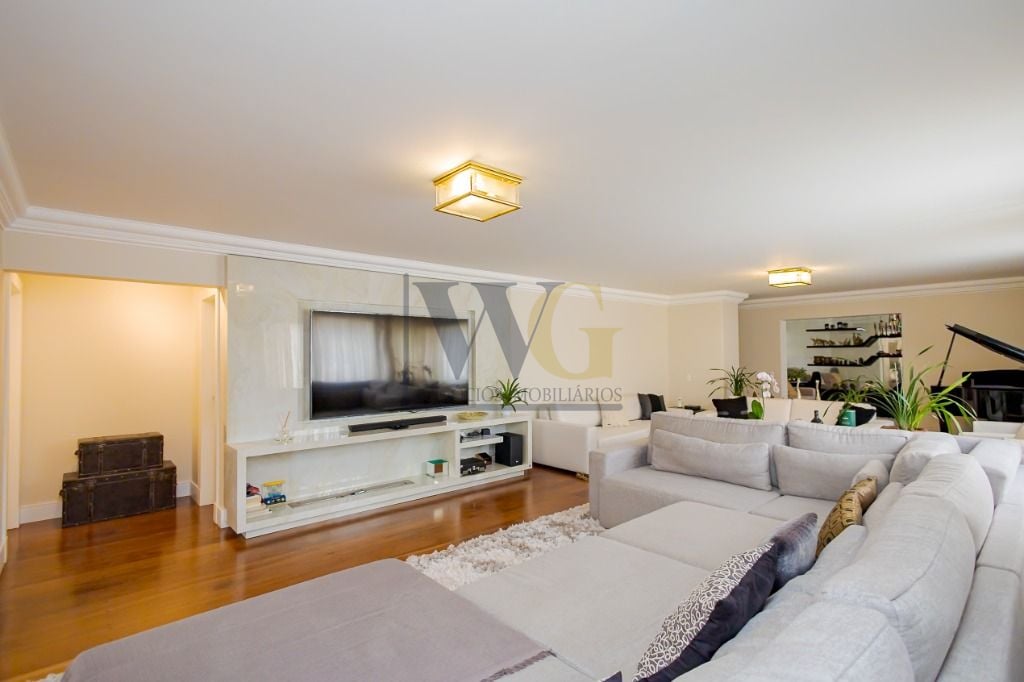 Apartamento com 4 quartos à venda, 551m , Água Verde -  CURITI...