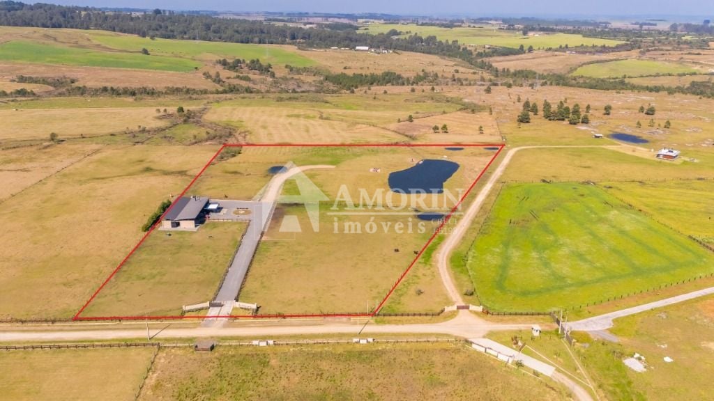 Rancho Chácara com 1 Suíte e Cocheira - São Luiz do Purunã