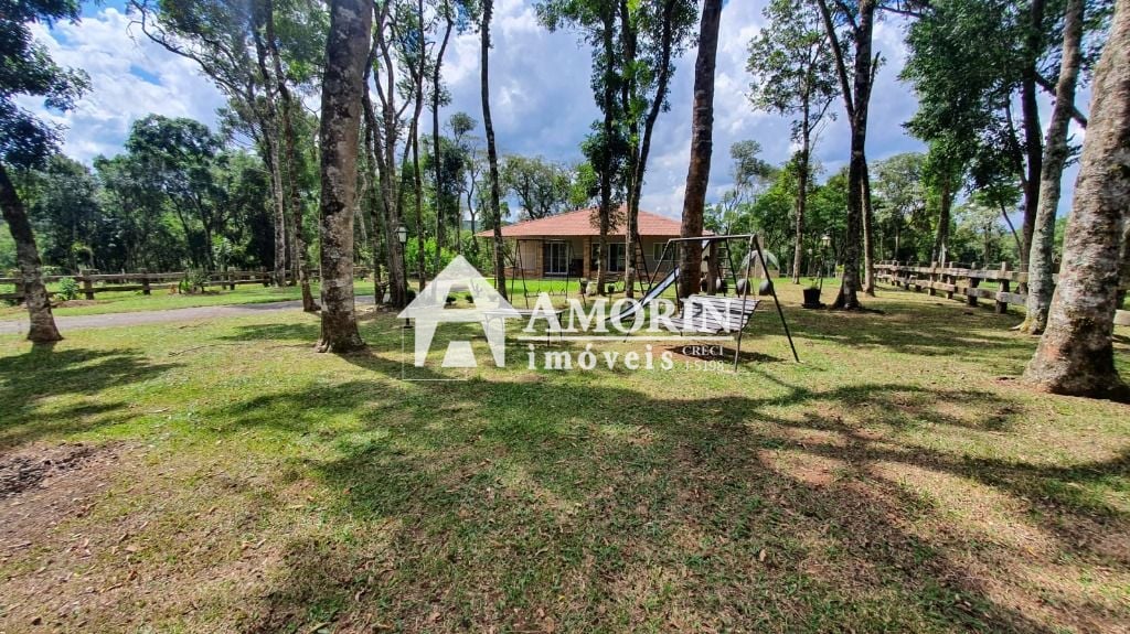 Haras à venda com 70.000 m  e casa construída em Lapa PR