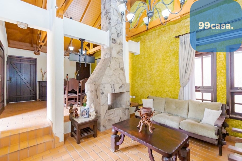 Casa com 5 quartos à venda, 311 m  - Boa Vista - Curitiba PR
