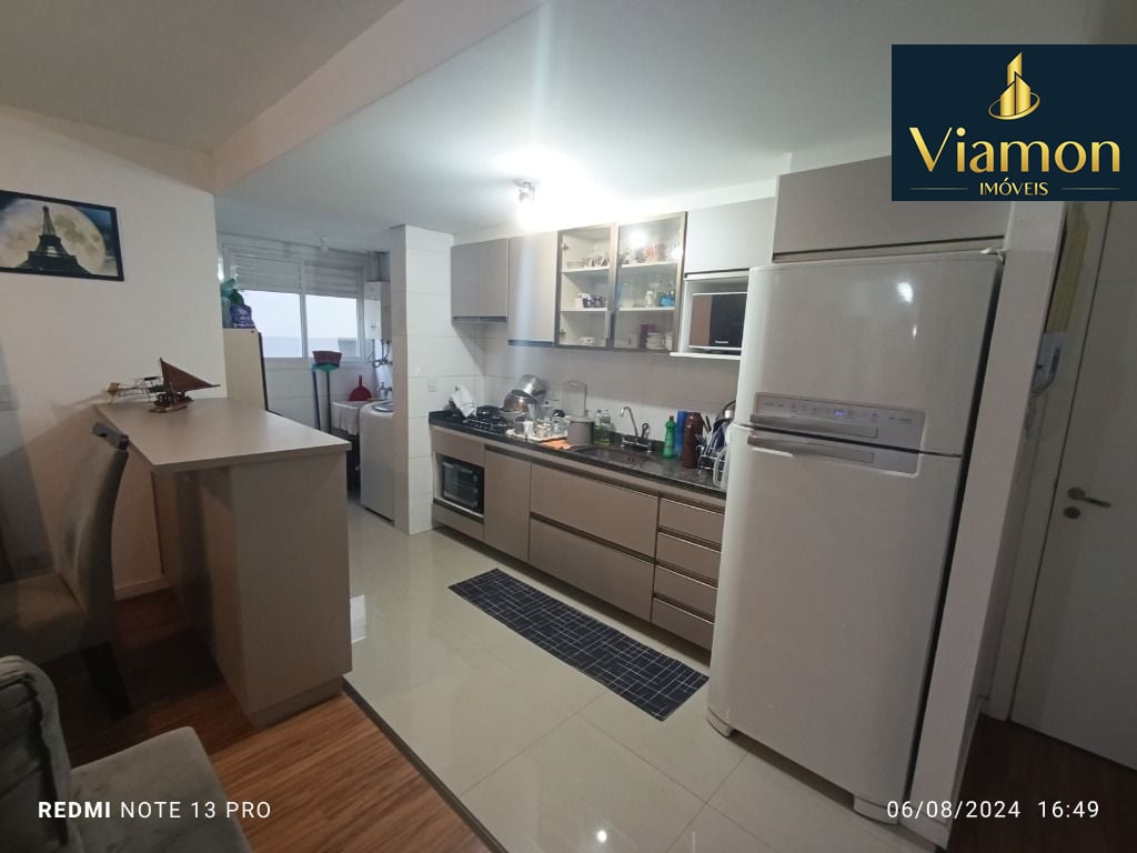 Apartamento com 2 quartos e 1 vaga à venda no Mercês em Curiti...
