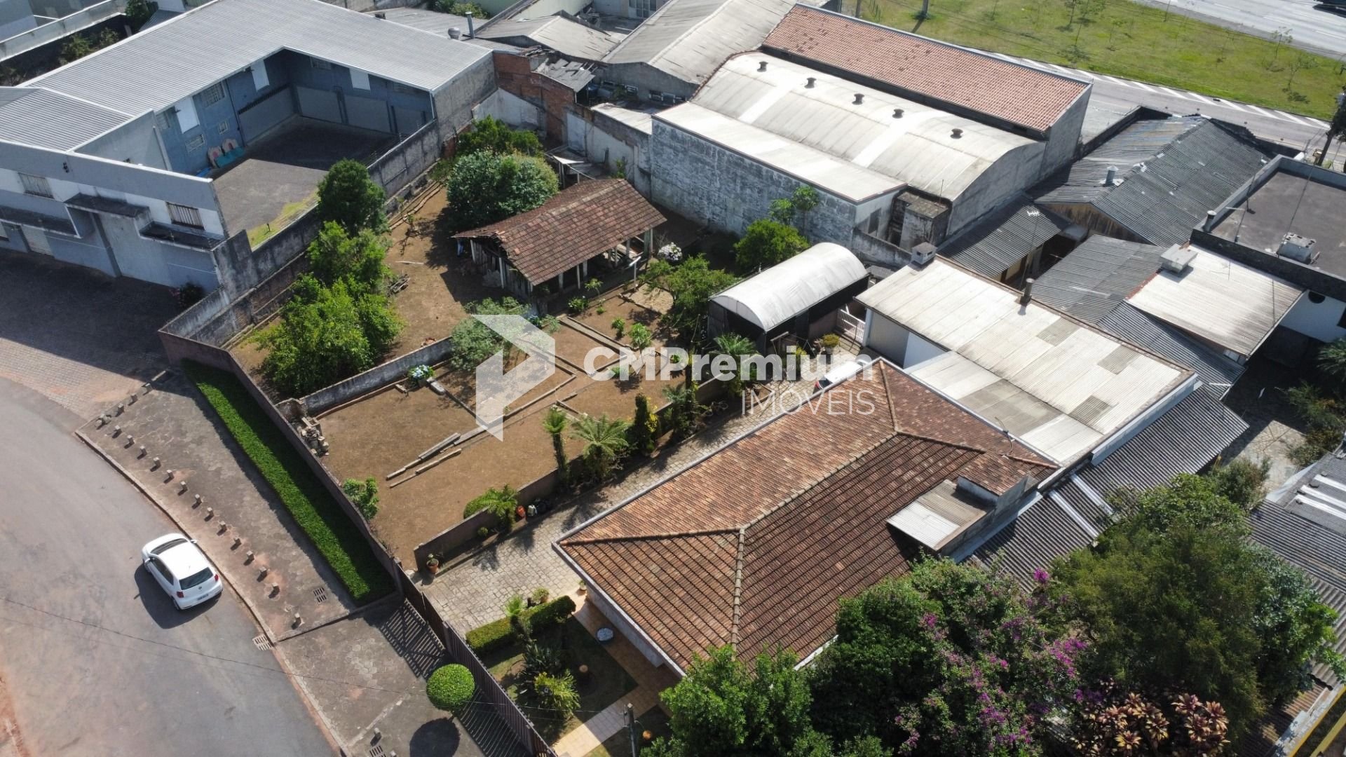 Terreno à venda,1349.00 m , pinheirinho, CURITIBA - PR        ...