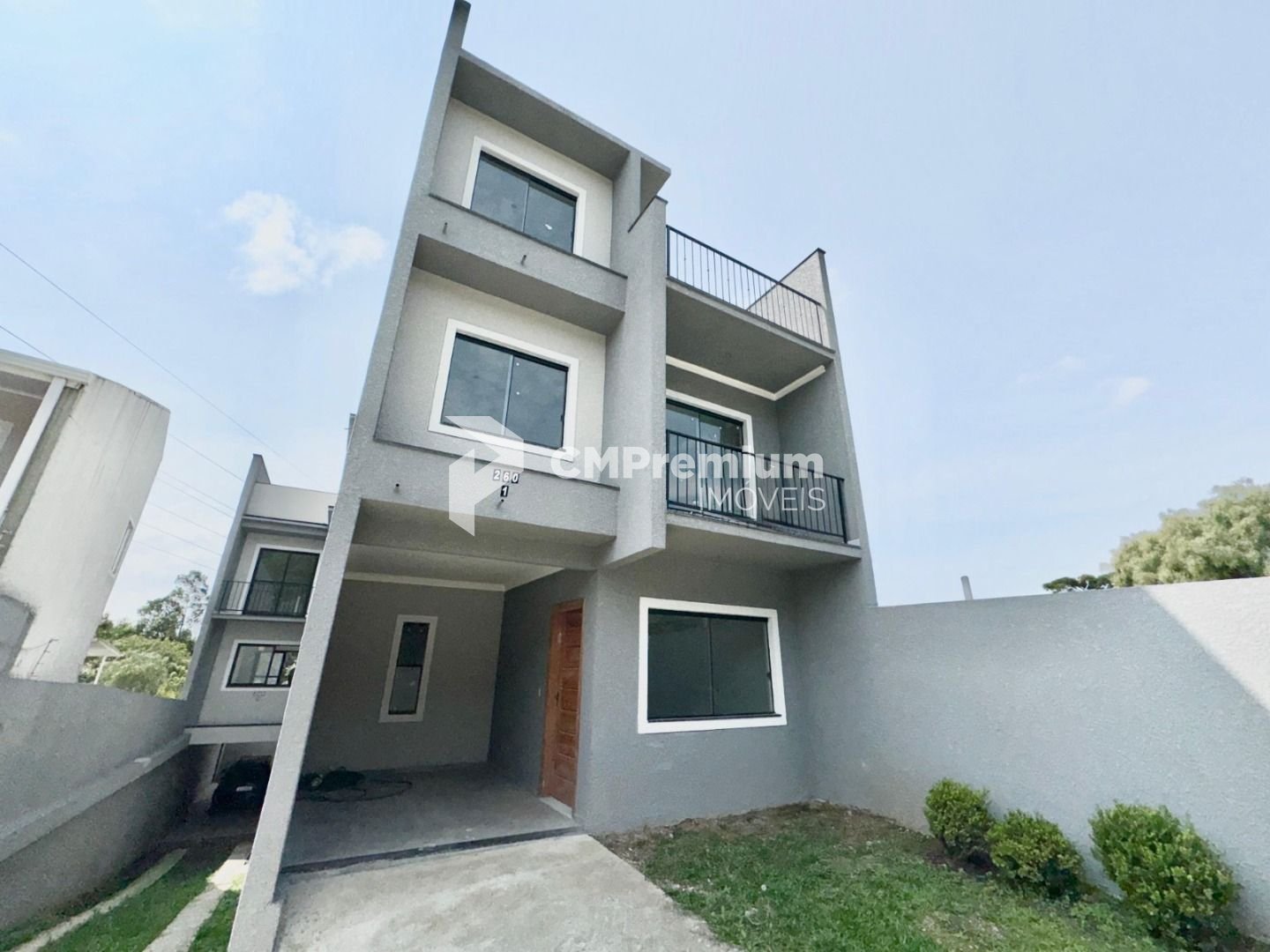 Triplex com terraço próximo a Nicolla Pellanda 