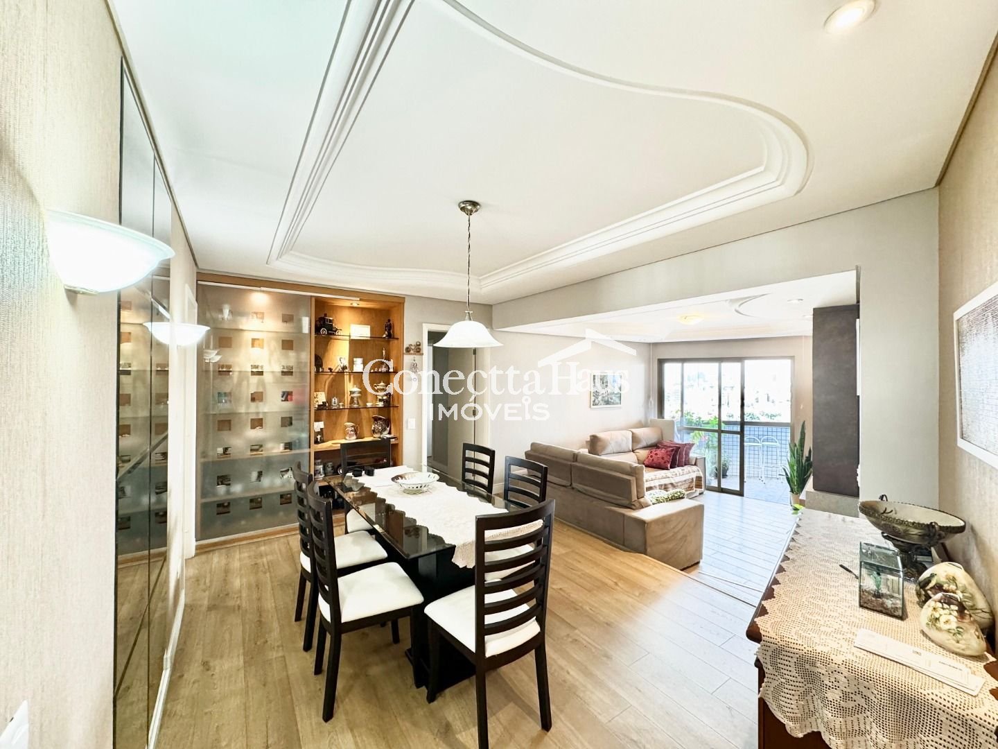 Apartamento com 3 dormitórios à venda, 131 m  por R  1.090.000...