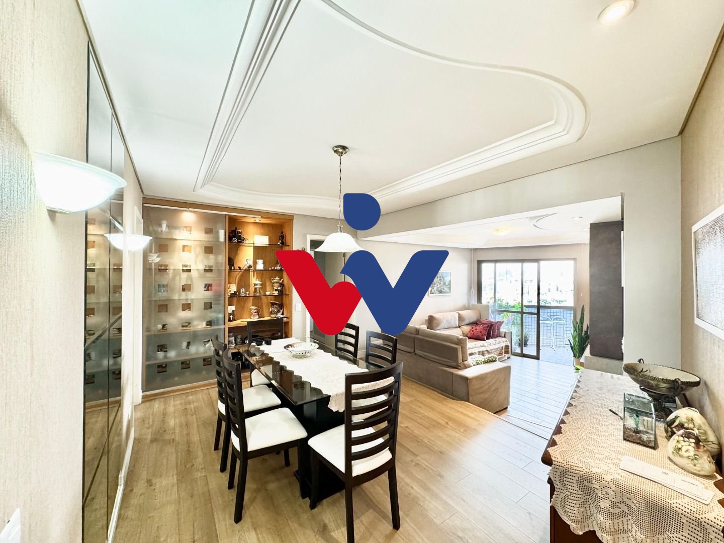 Apartamento com 3 dormitórios à venda, 131 m  por R  1.090.000...
