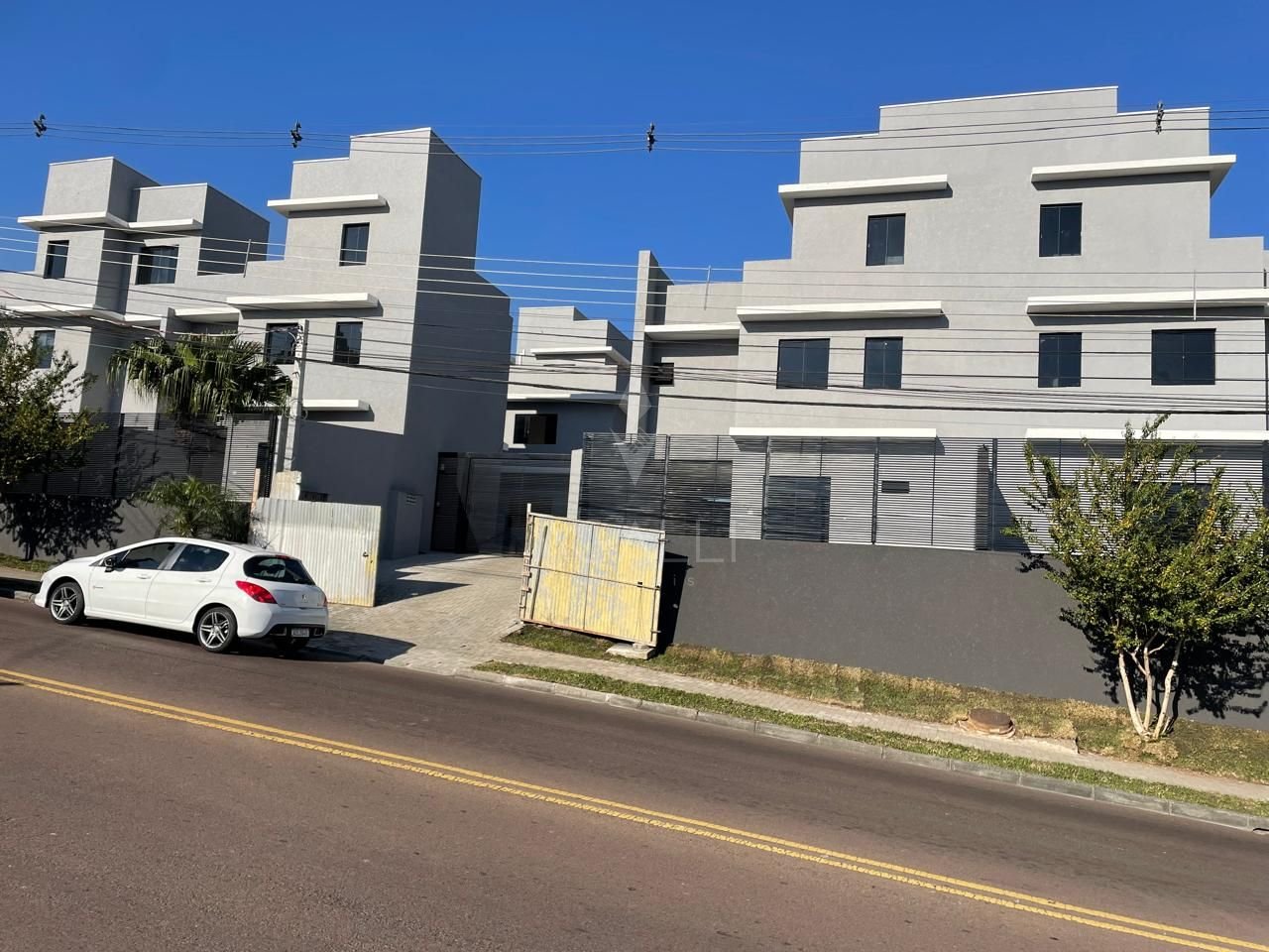 Sobrado com 3 dormitórios à venda, 95 m  por R  635.000,00 - H...
