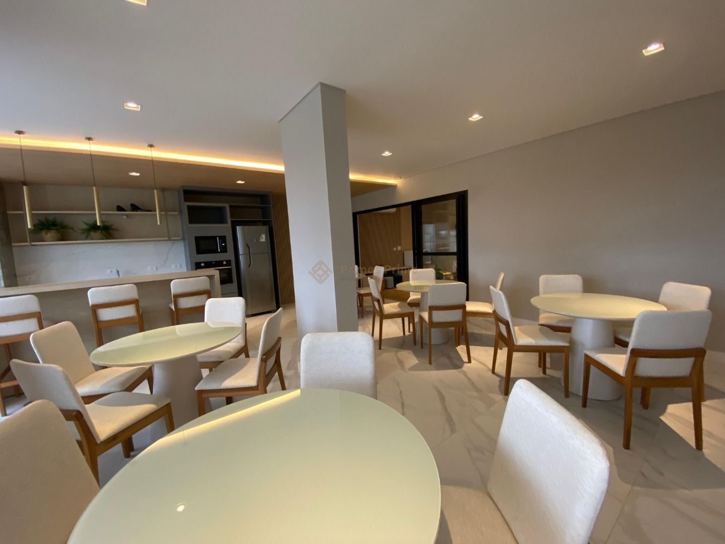 Apartamento com 2 dormit?rios ? venda,60.00 m , cap?o raso, CU...