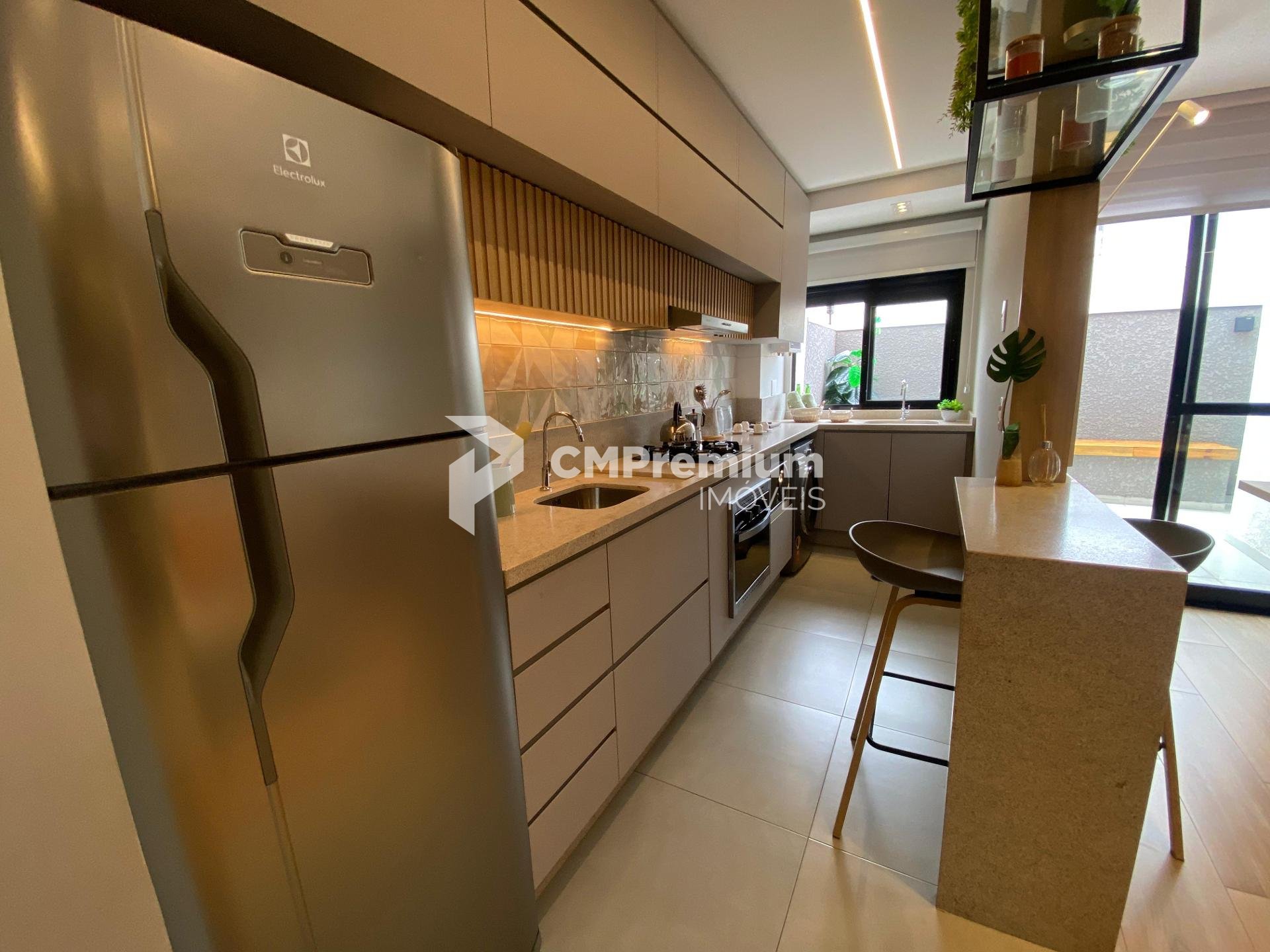 Apartamento com 3 dormitórios à venda, NOVO MUNDO, CURITIBA - PR