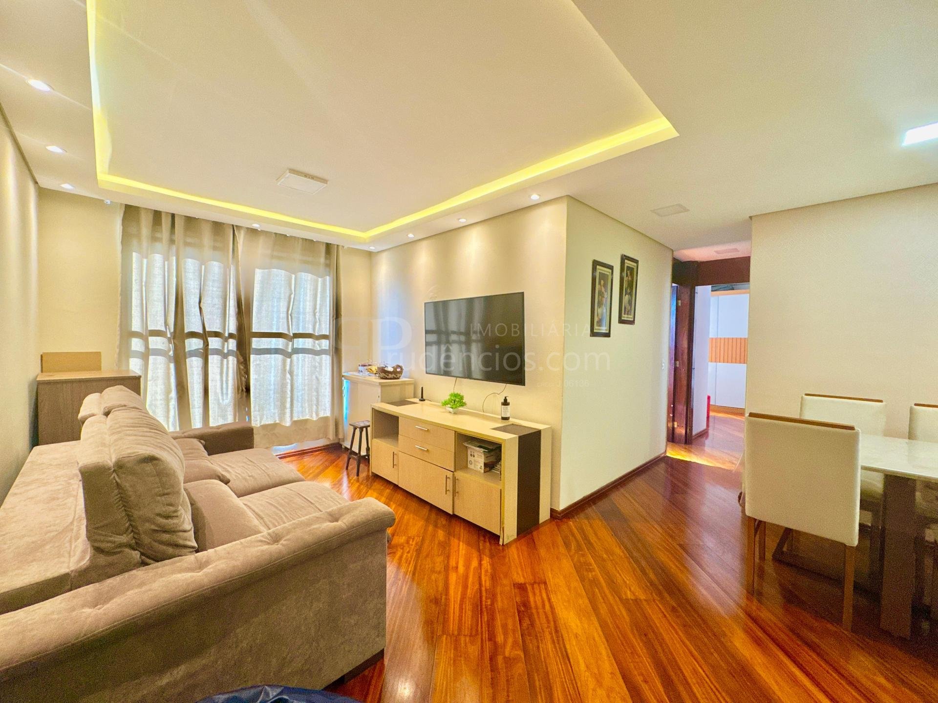 Apartamento à venda, novo mundo,2 quartos com 1 sendo suíte, 6...