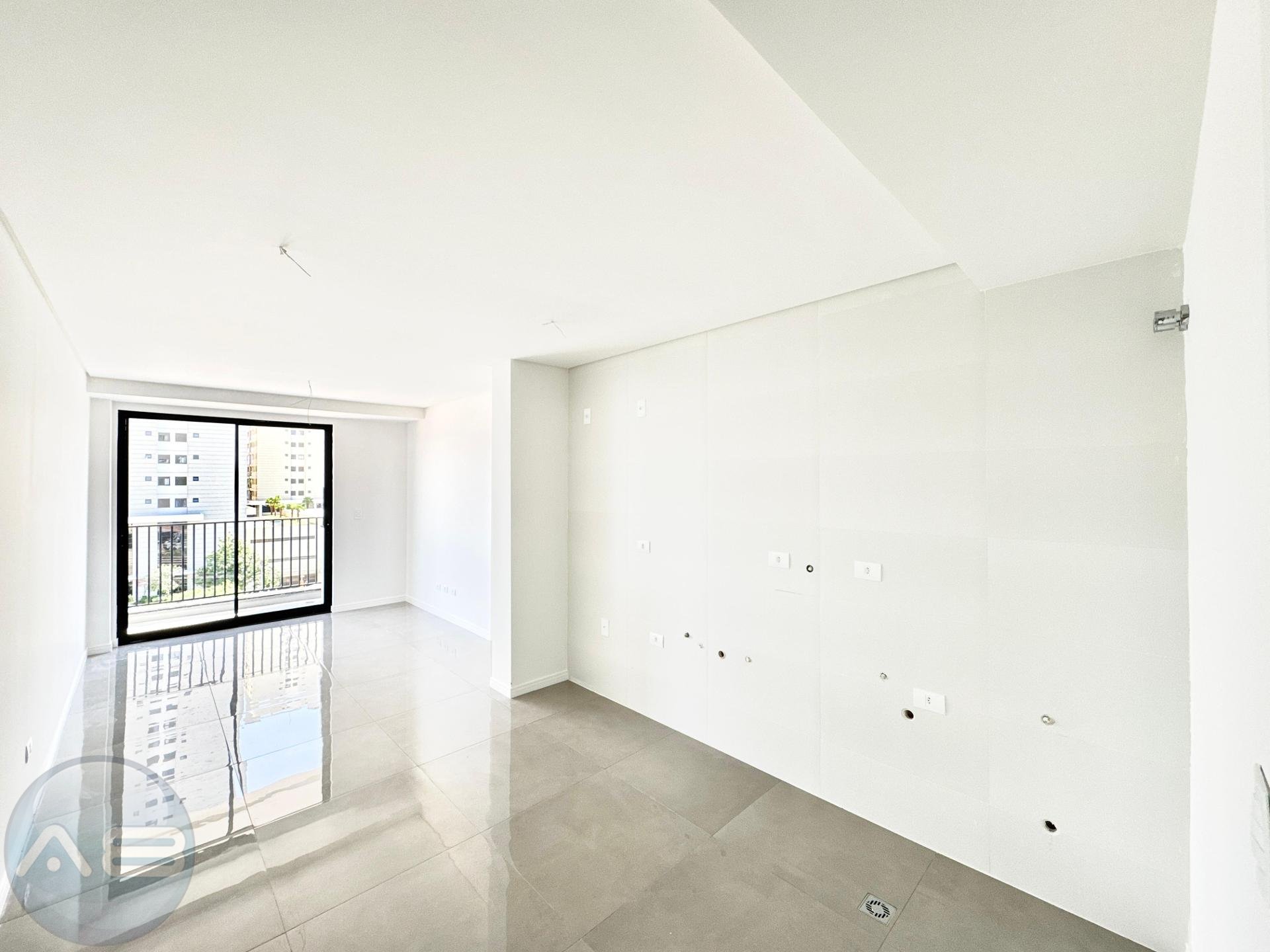 Apartamento com 2 dormitórios à venda, capão raso, CURITIBA - PR