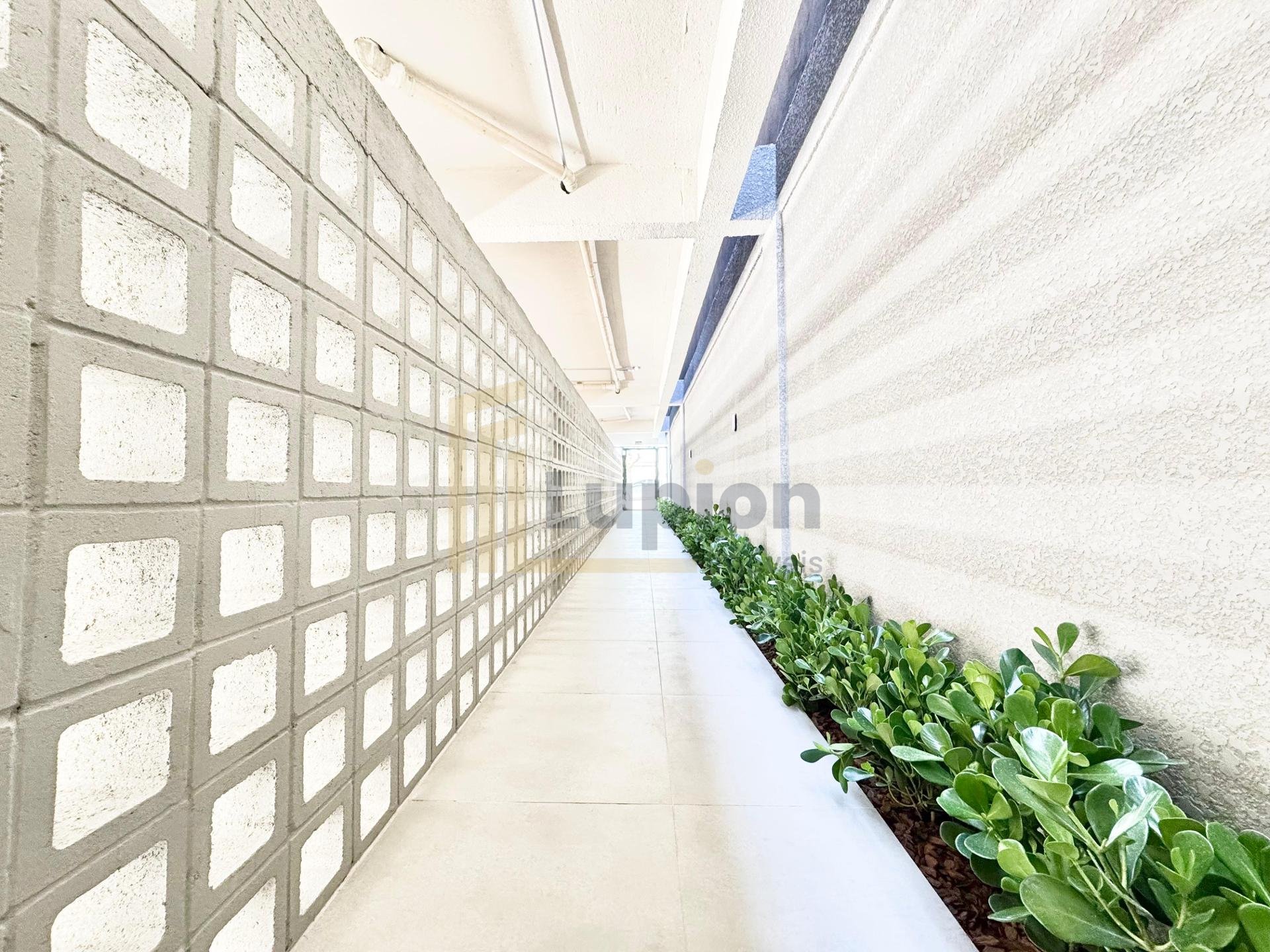 Apartamento com 2 dormitórios à venda, capão raso, CURITIBA - PR