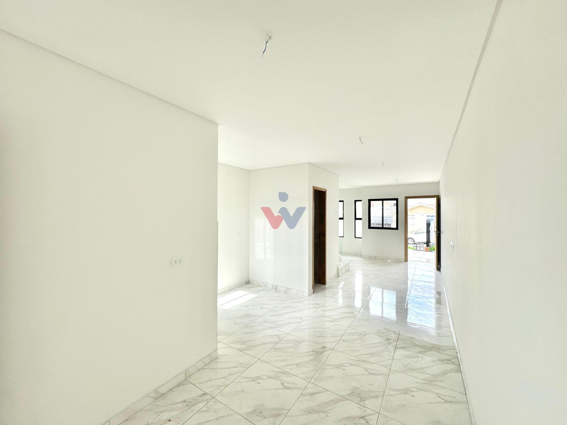 Sobrado com 3 dormitórios à venda, pinheirinho, CURITIBA - PR