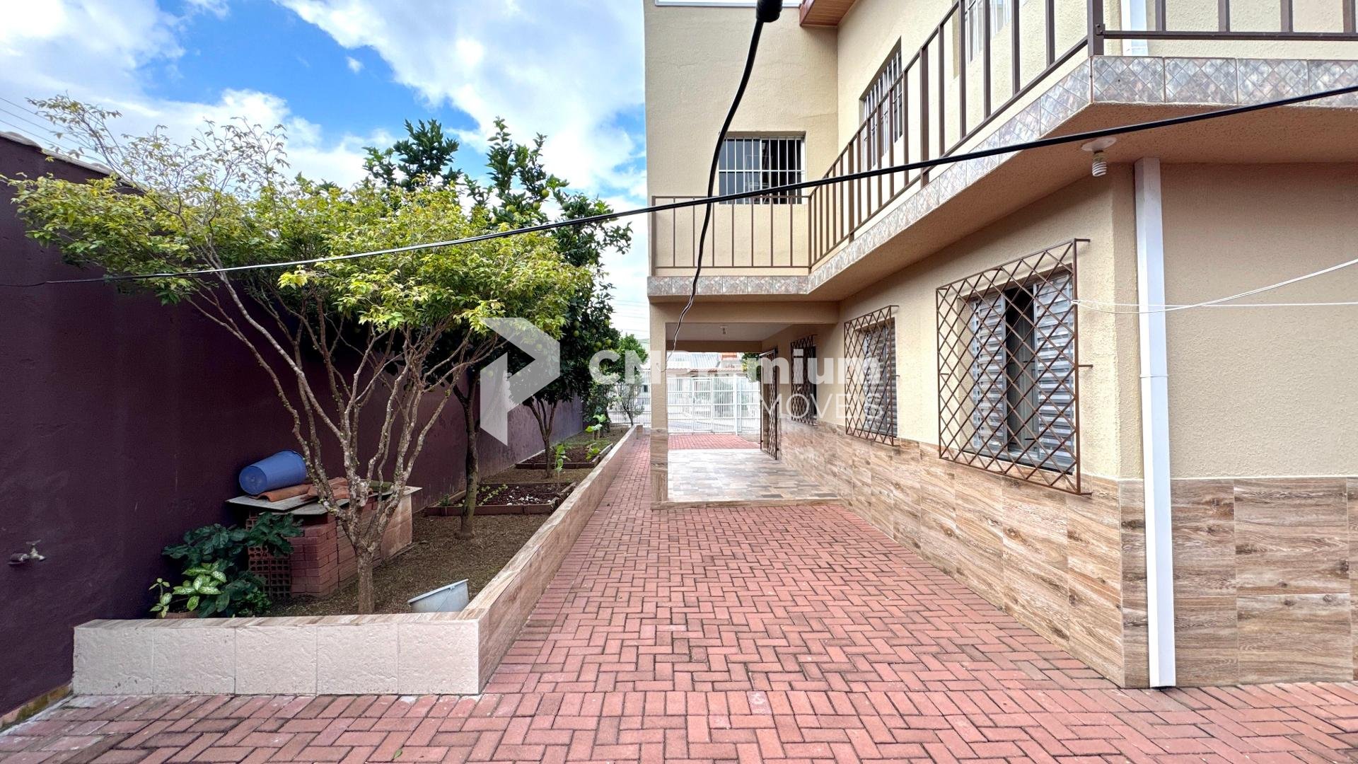 Casa com 3 dormitórios à venda, pinheirinho, CURITIBA - PR