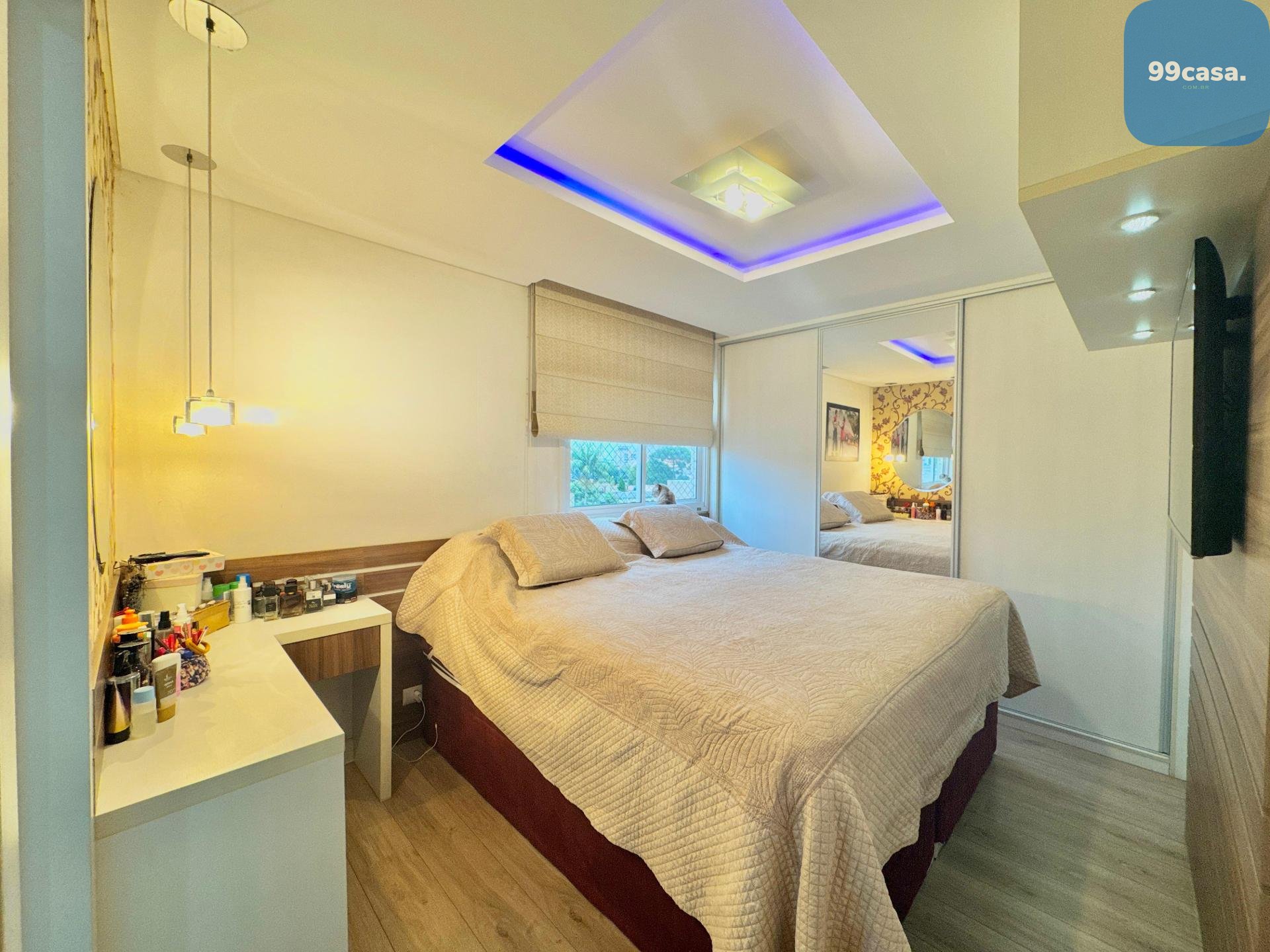 Apartamennto a venda PINHEIRINHO, porteira fechada 