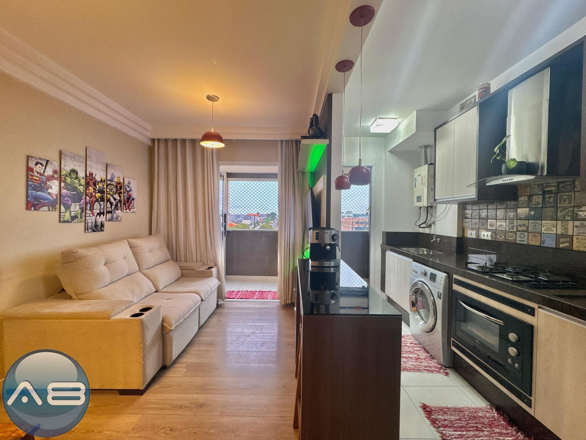 Apartamennto a venda PINHEIRINHO, porteira fechada 