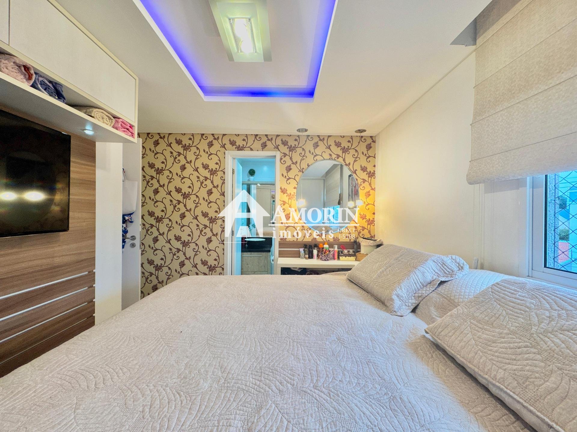 Apartamento com 2 dormitórios à venda, pinheirinho, CURITIBA - PR