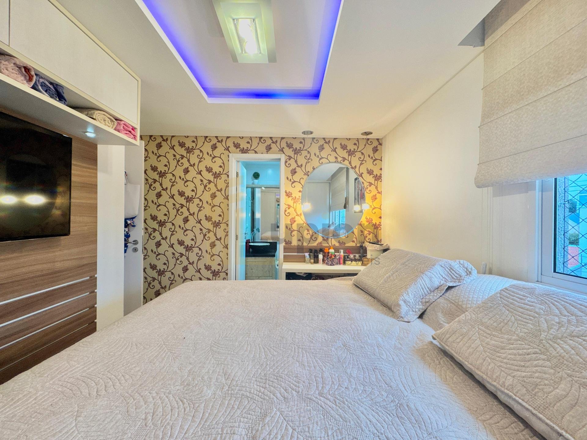 Apartamento com 2 dormitórios à venda, pinheirinho, CURITIBA - PR
