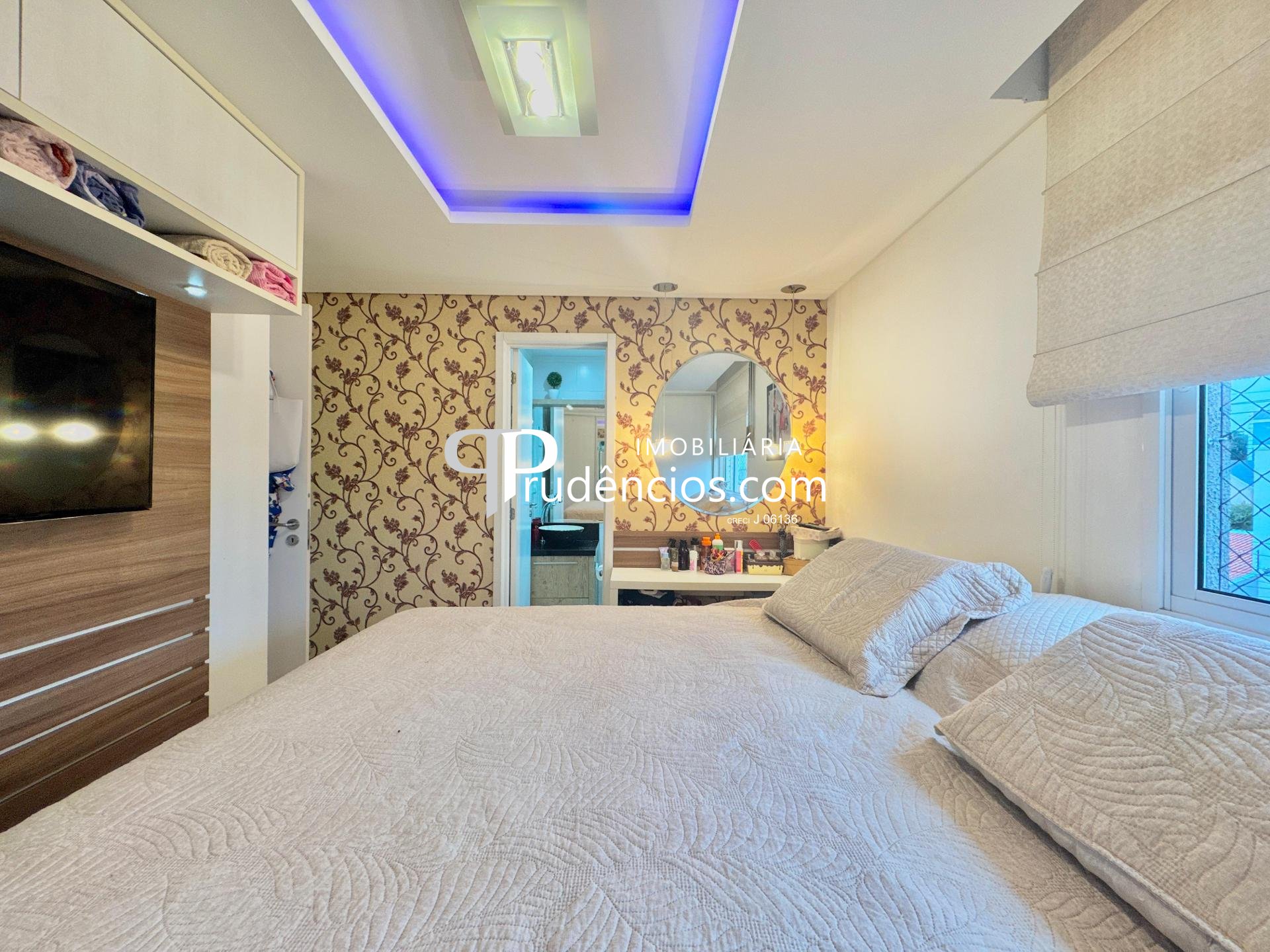 Apartamento com 2 dormitórios à venda, pinheirinho, CURITIBA - PR