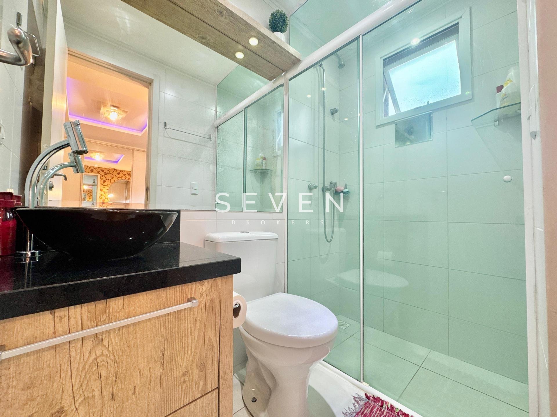 Apartamento com 2 dormitórios à venda, pinheirinho, CURITIBA - PR