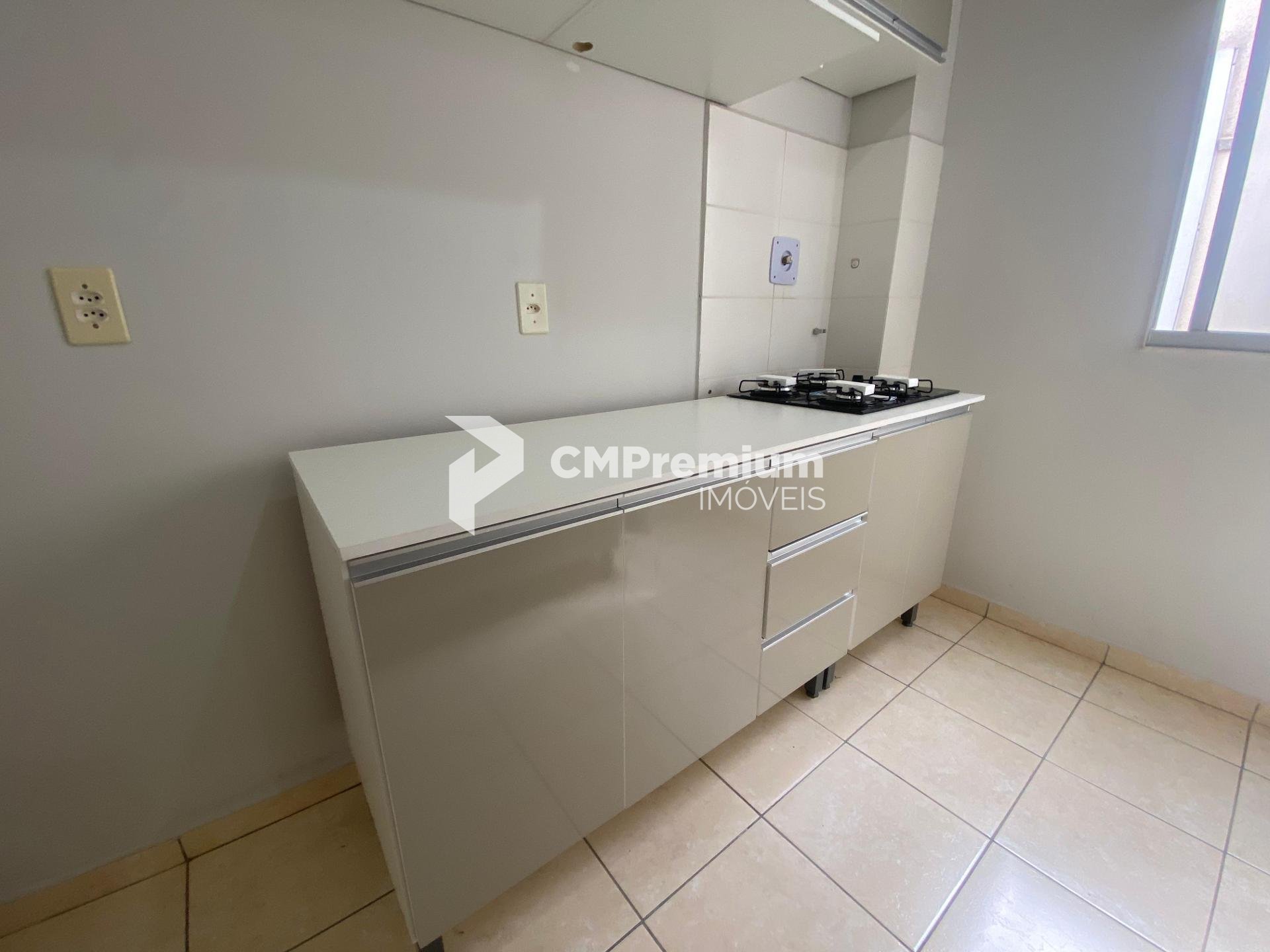 Apartamento com 2 dormitórios à venda, Pinheirinho, CURITIBA - PR