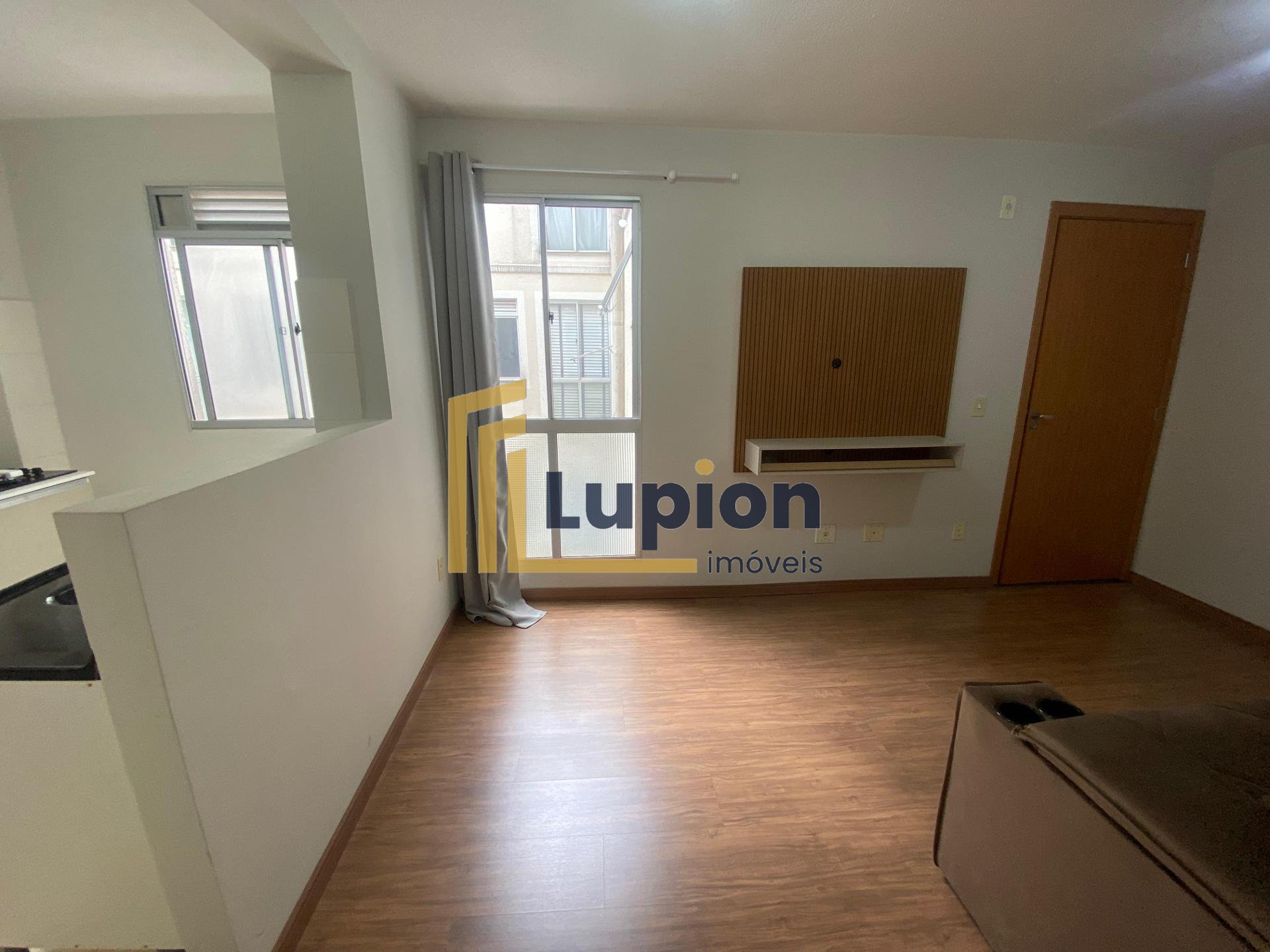 Apartamento com 2 dormitórios à venda, Pinheirinho, CURITIBA - PR