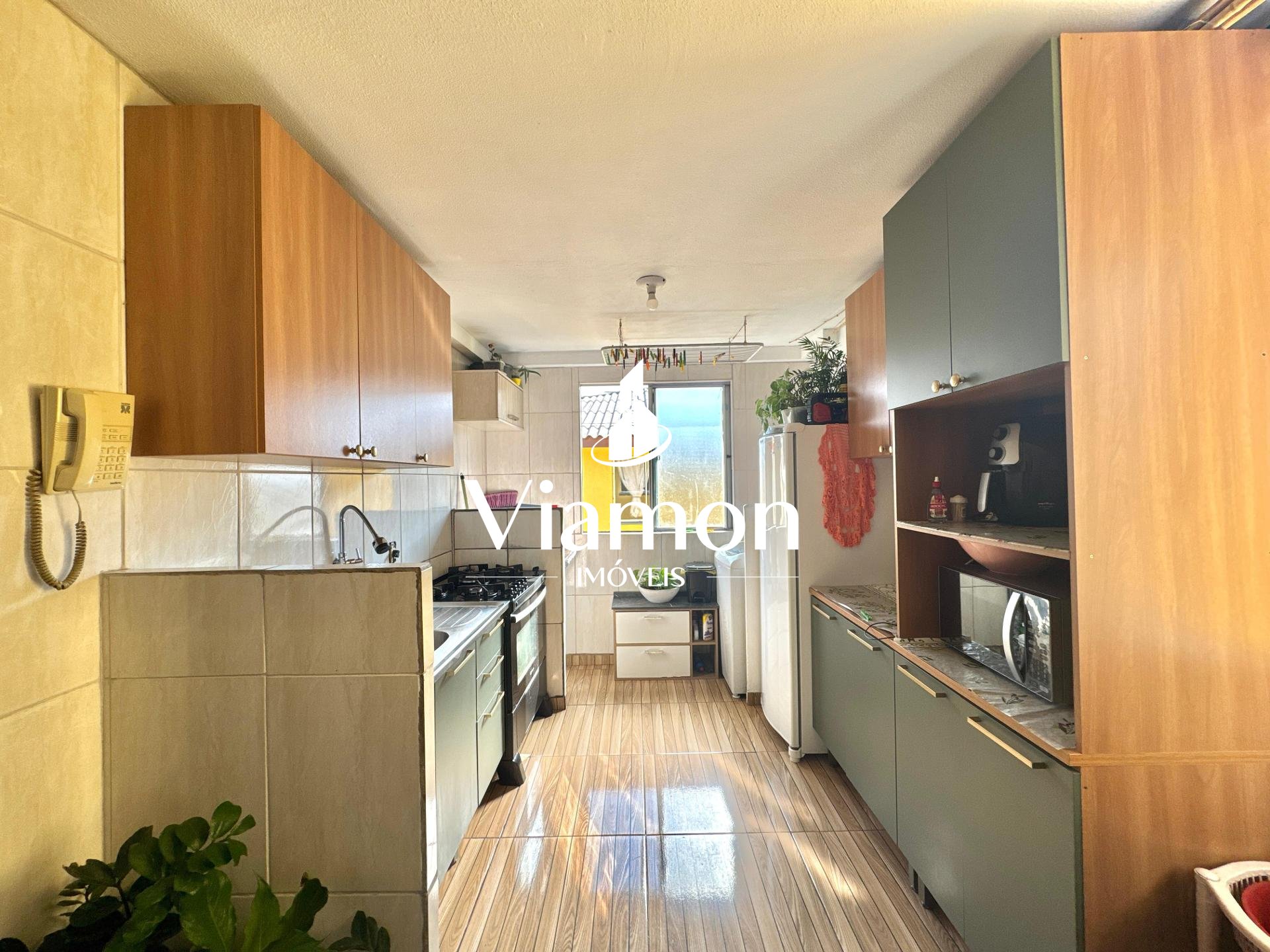 Apartamento à venda, sítio cercado, 2 dormitórios, 4° andar CU...