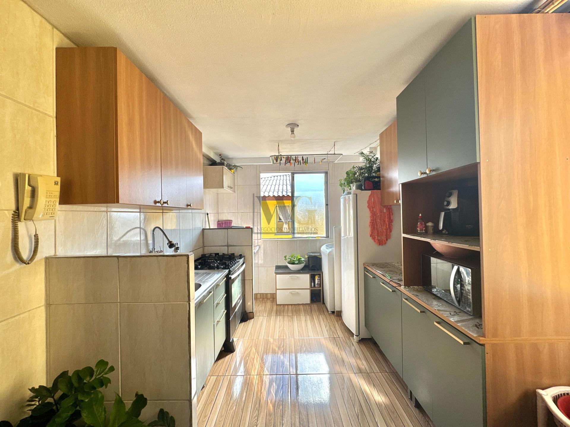Apartamento à venda, sítio cercado, 2 dormitórios, 4° andar CU...