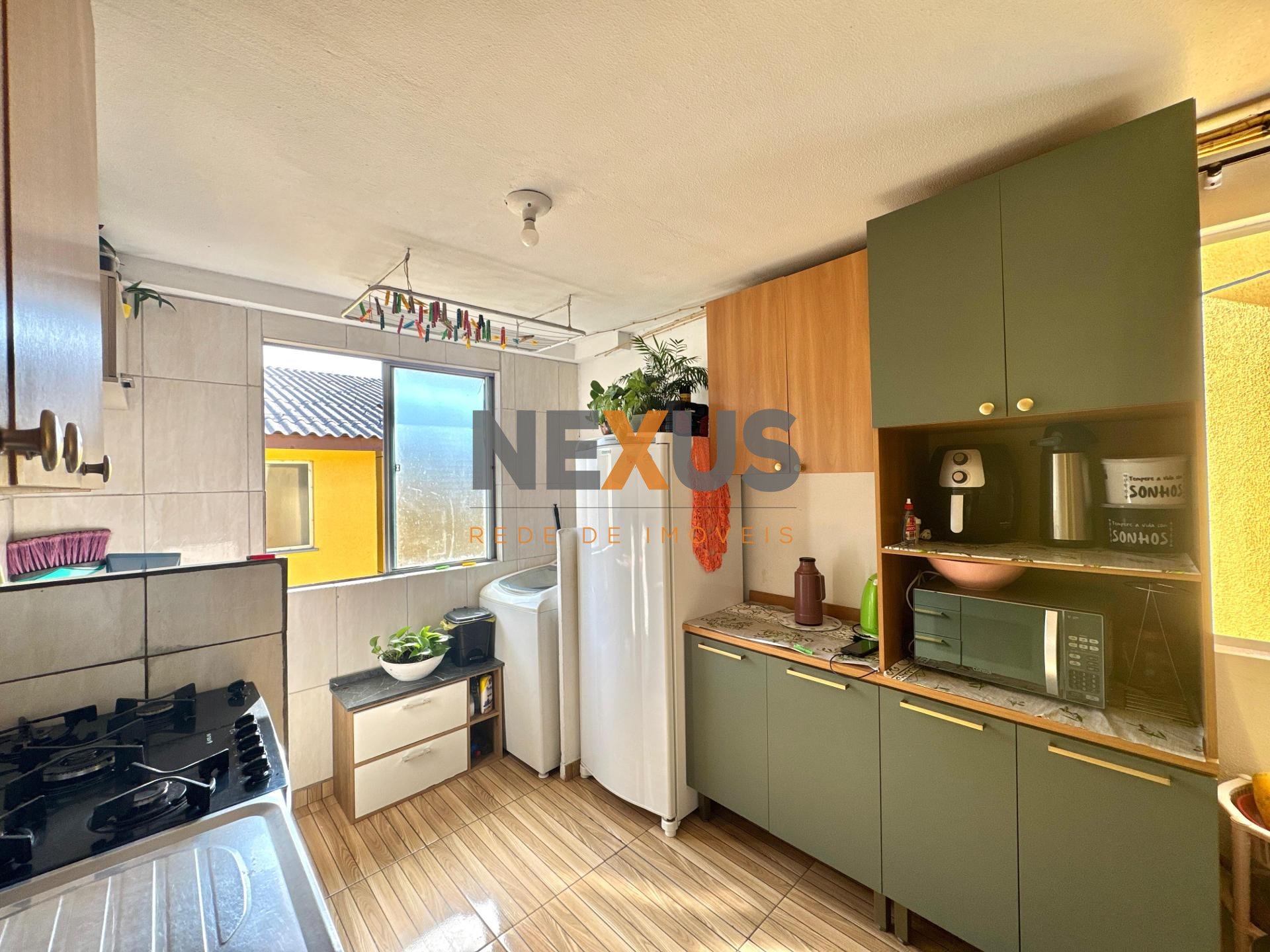 Apartamento à venda, sítio cercado, 2 dormitórios, 4° andar CU...