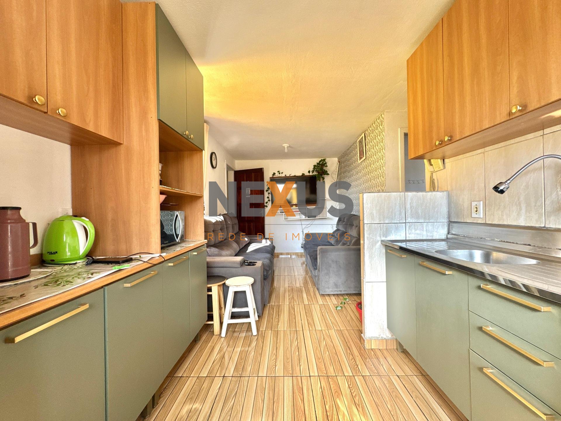 Apartamento à venda, sítio cercado, 2 dormitórios, 4° andar CU...