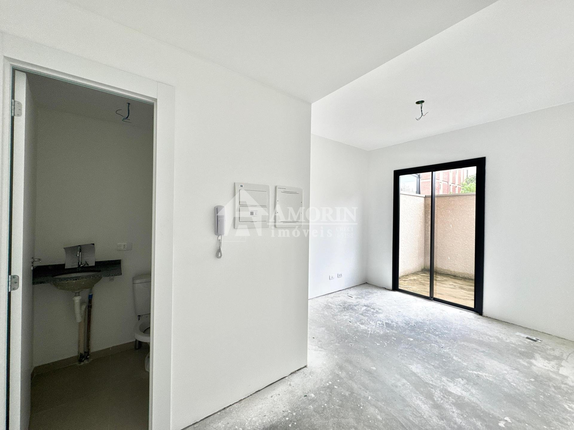 Studio com 1 dormitório à venda, no Bairro Portão, CURITIBA - PR